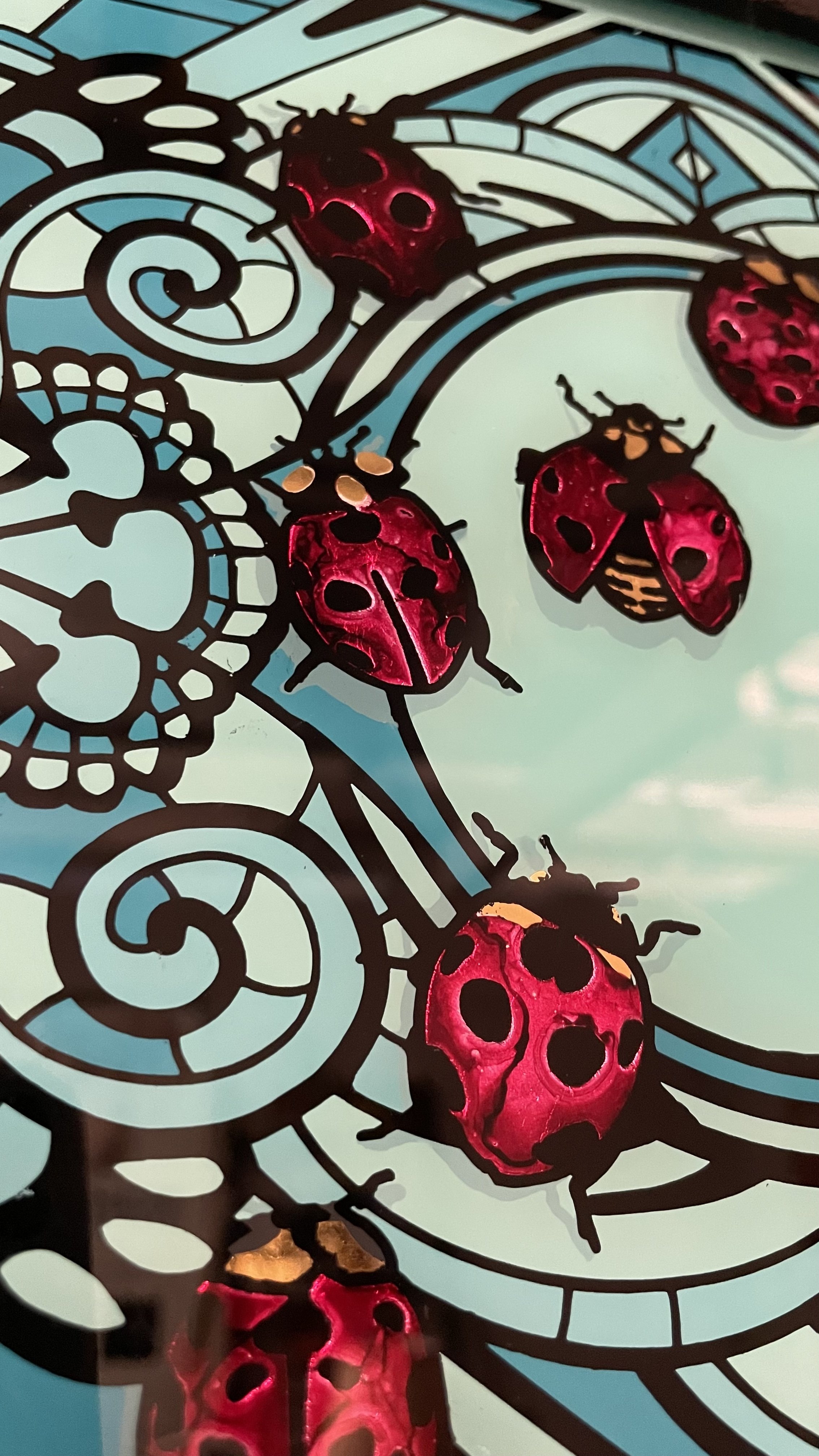 INfestationCloseupLadyBugs_michimuzyka.jpg