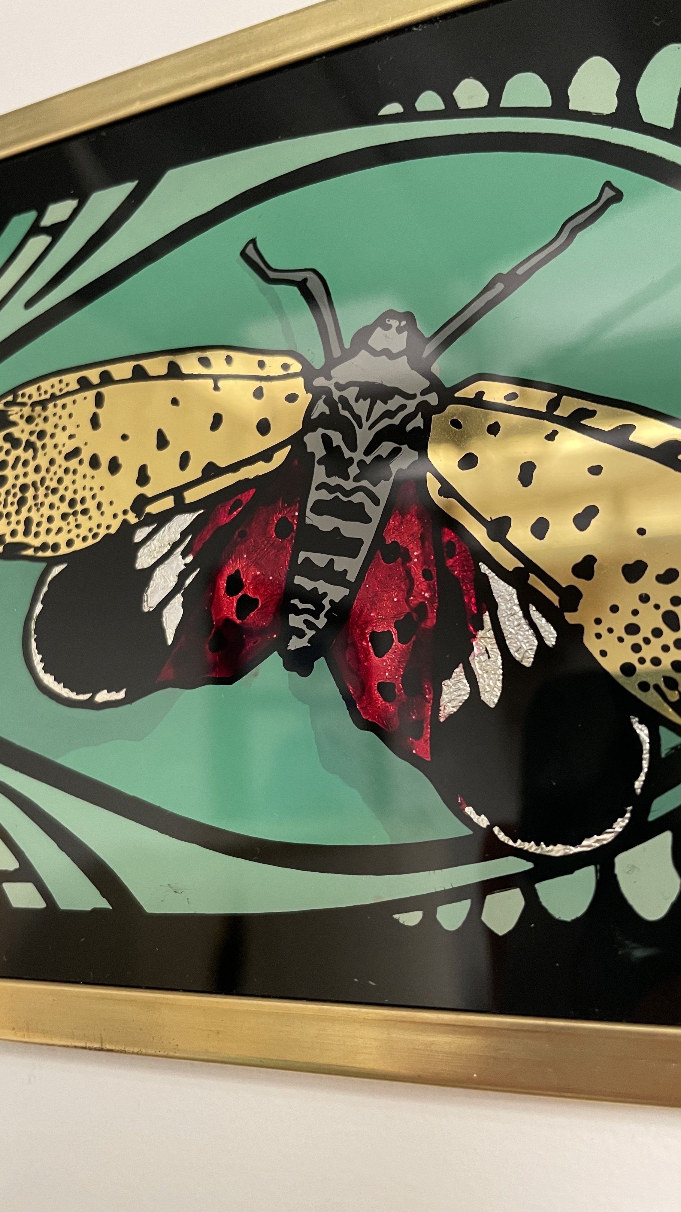 InfestationLanternGreenCloseup_michimuzyka.jpg