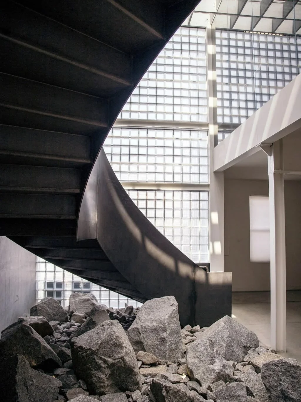 Super happy to be teaching back in the smoothest studios North side of the river 😎 

You will find me here at @good_vibes_yoga throughout the month of May 🤍 .. It&rsquo;s all in the name baby, lets breathe and move together✌️