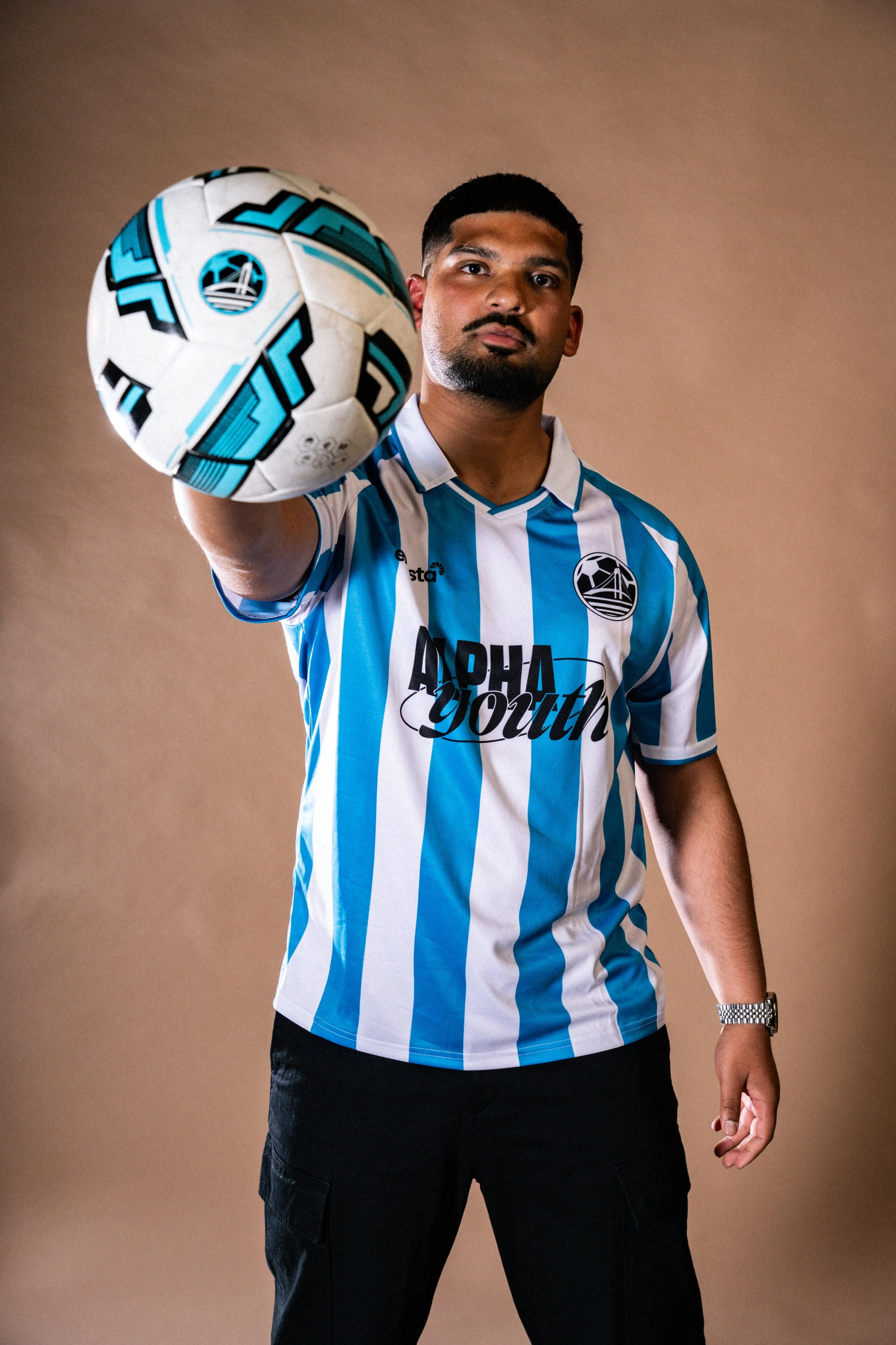 BTG Kit Shoot-bluewhite striped SS2.jpg
