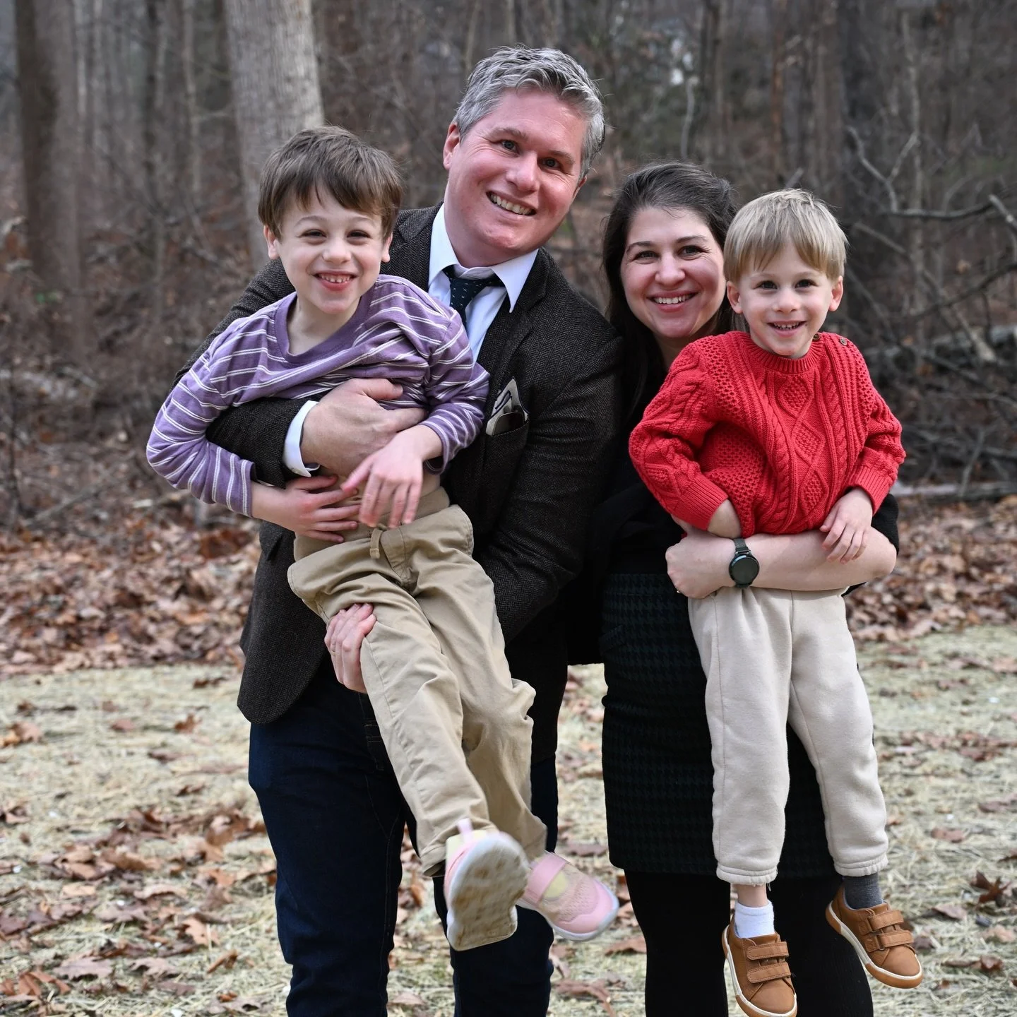 New favorite photo! Every year, school seems to ask for a family photo, and I never have a good one to offer. A selfie here, a pic where only one person is looking there&hellip;a pic of us all in skeleton costumes (ok that one is really cute, but we 