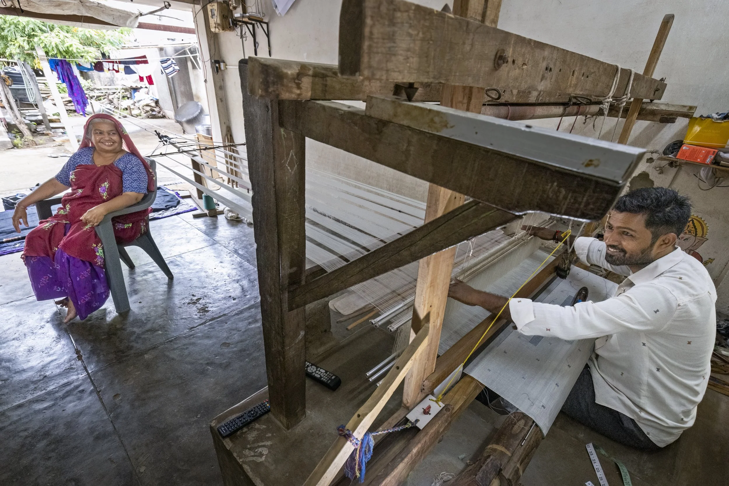 1-Pachan weaving NevadaWier_202208_FraterGujarat_00555.jpg