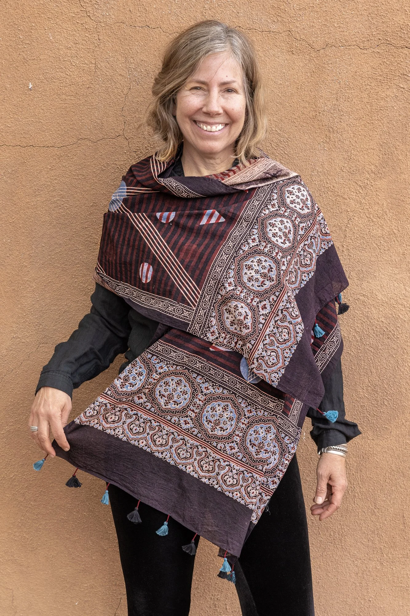 8-Soyab Raza Scarf Bindu 1522.jpg