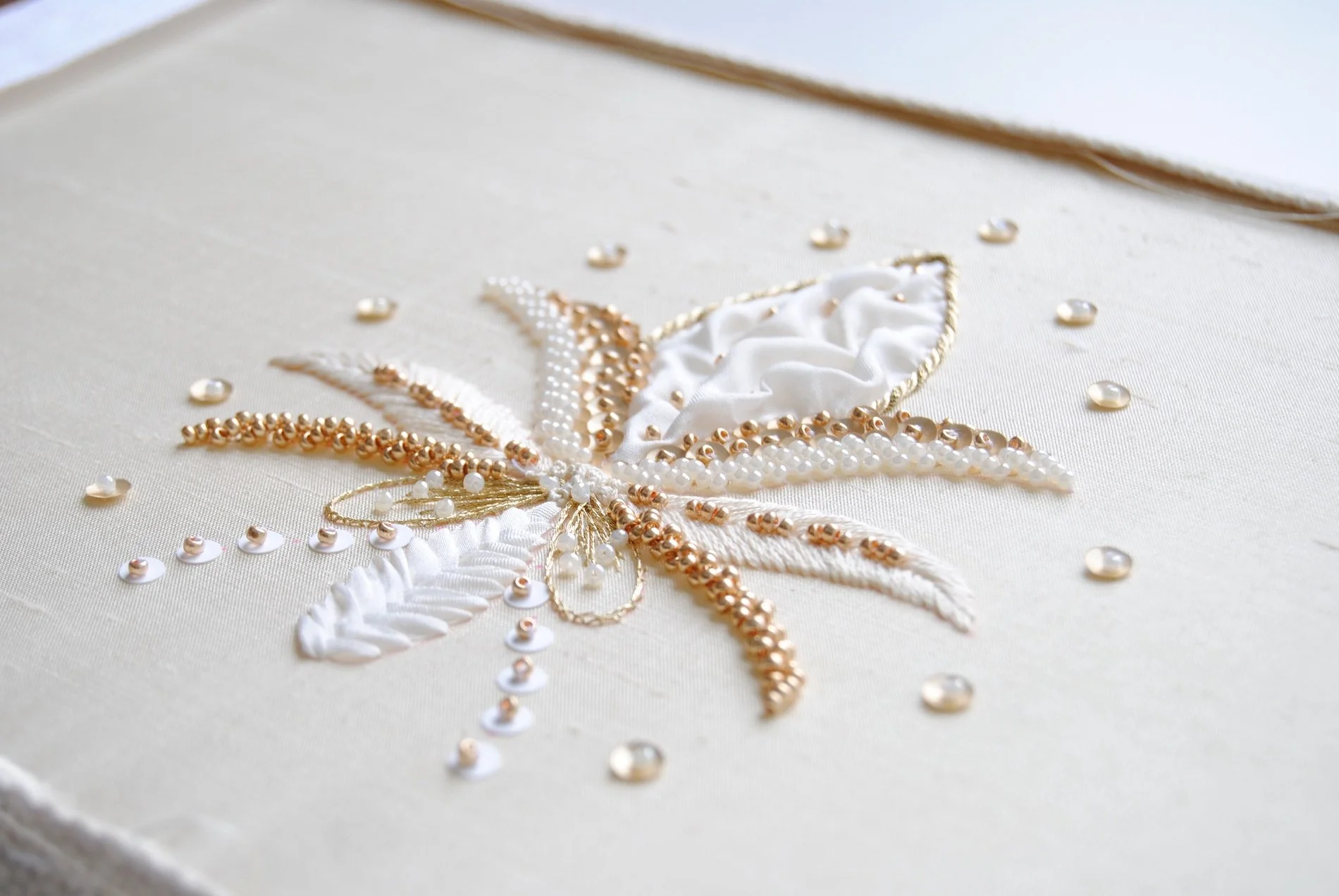 Couture embroidery_ The Iris3.jpeg