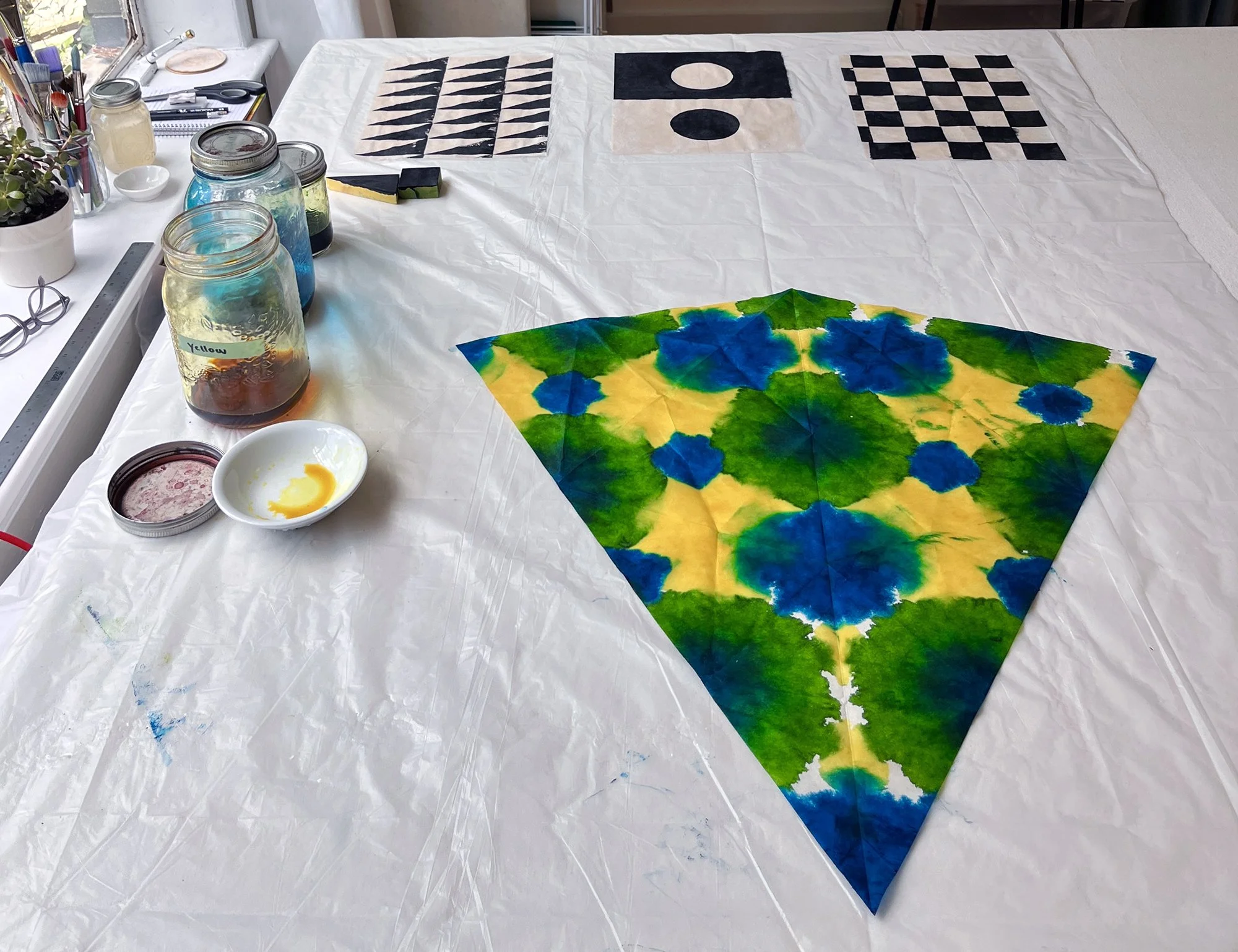 Go Fly a Kite! The Art of Paper Kite Making