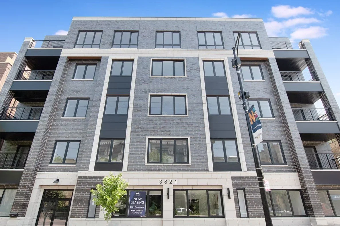 Breneman Capital closes on the Aura apartment community in Chicago