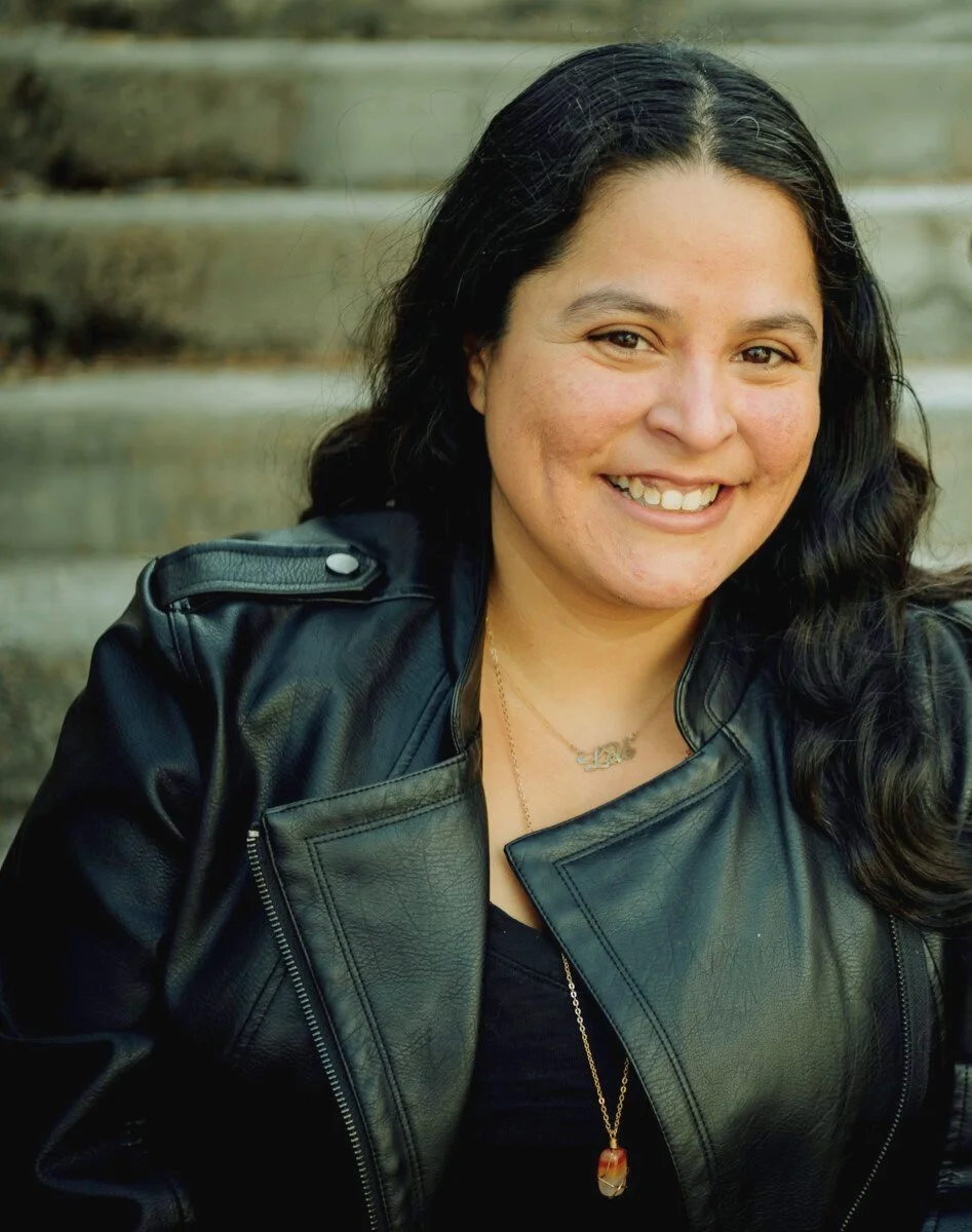 Rennata Headshot E.jpg