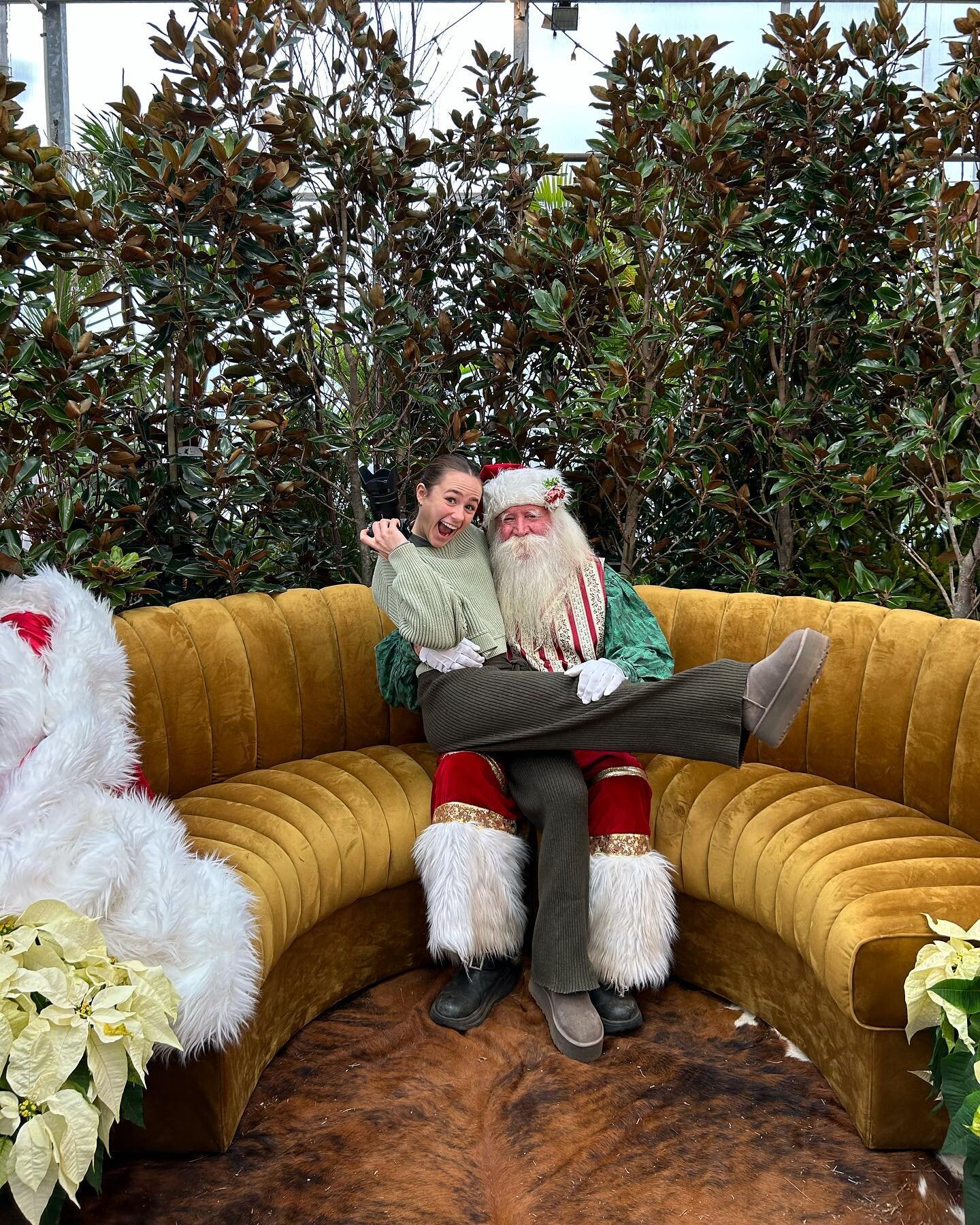 last chance to come get your photo taken with Santa&hellip;he&rsquo;s here til 5 today.