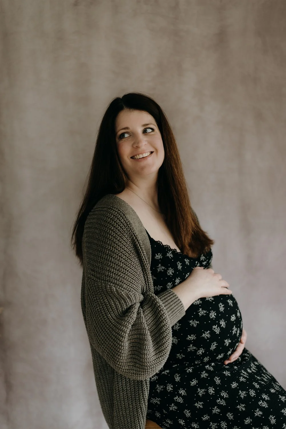 maternity photo 1.jpg