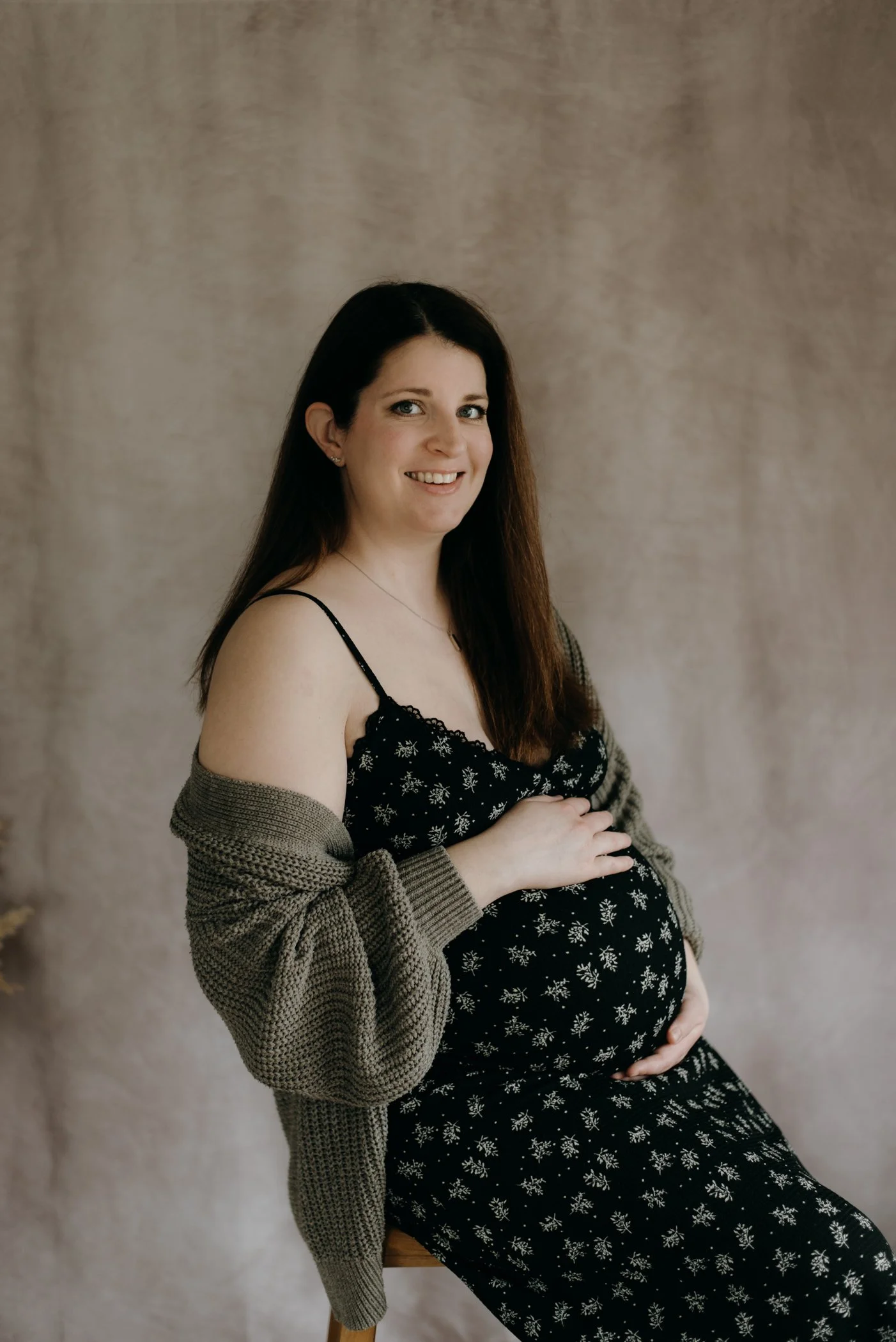 maternity photo 3.jpg
