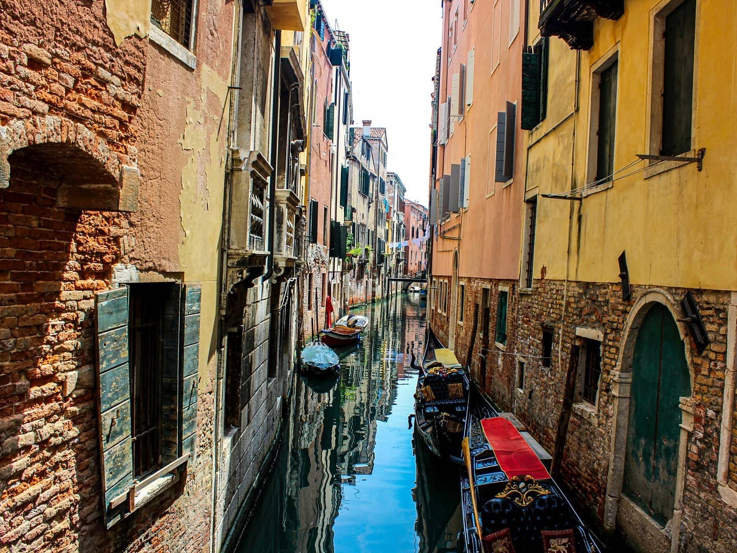 Pt.I - about 2 1/2 years ago I went on the best trip of my life so far! Completely forgot to edit the photos, and even though this was before I got a really good camera, I think they turned out alright. I took a ton of pictures so I'll just be postin