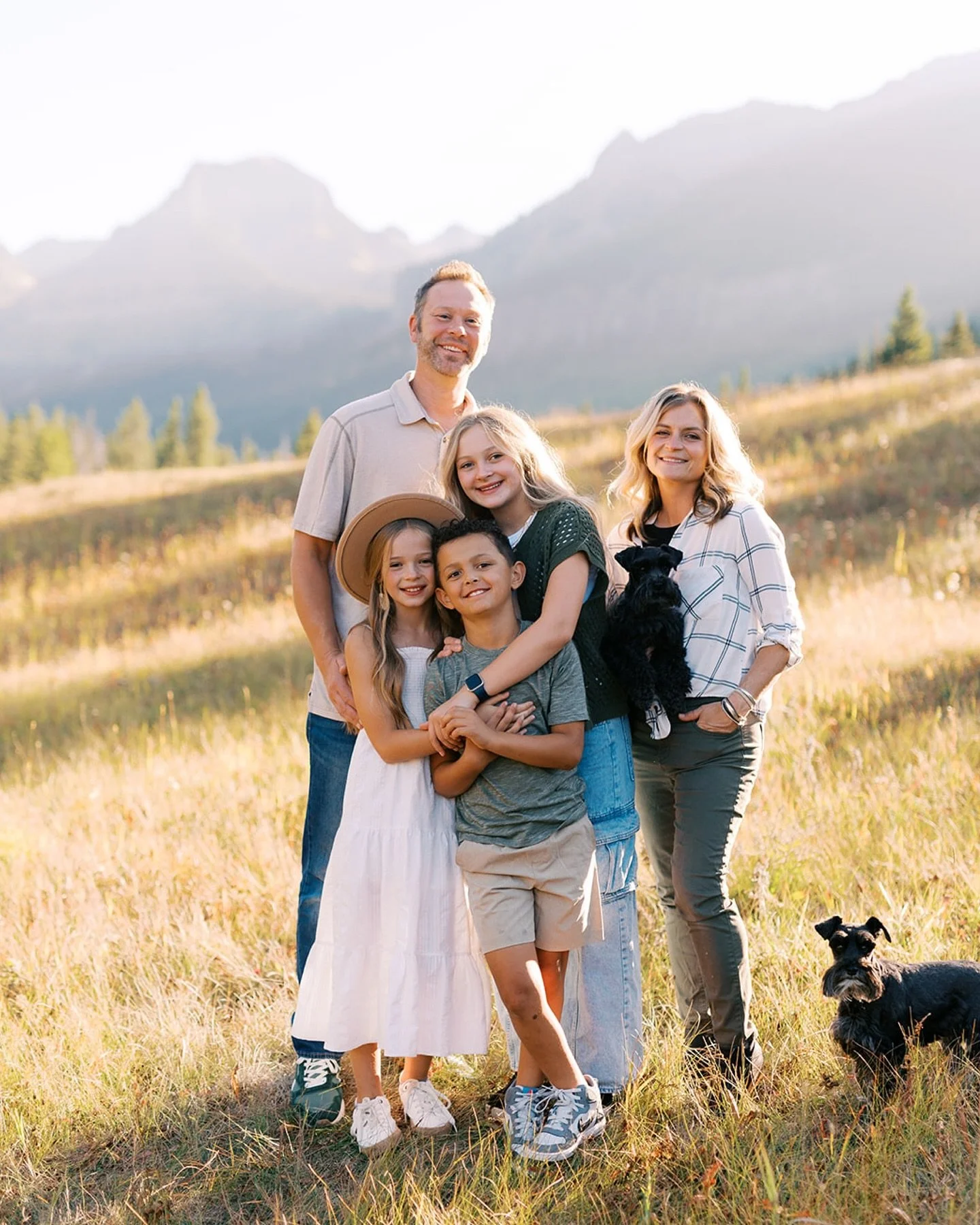 An evening in Hyalite with this sweet crew ✨ 

It's been forever since I posted any family sessions and I have so many to share once the busy shooting and editing season winds down but I had to share these of the Pitts family. This was my second time