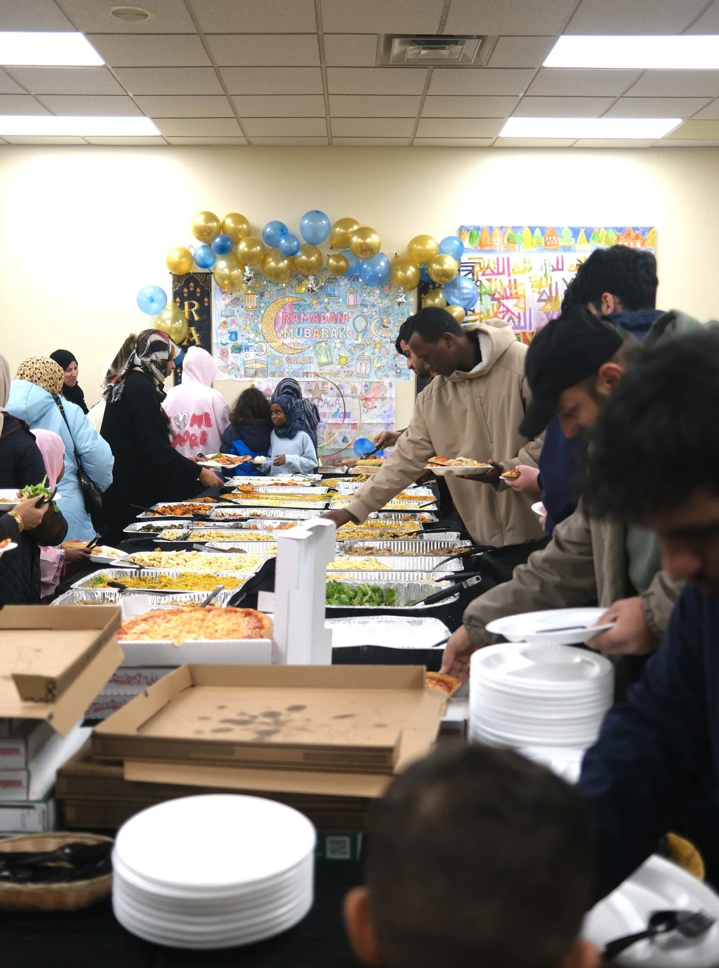 Photos from the amazing iftar last night at ICCR! Sponsored by the ICCR Boys and Girls Halaqa