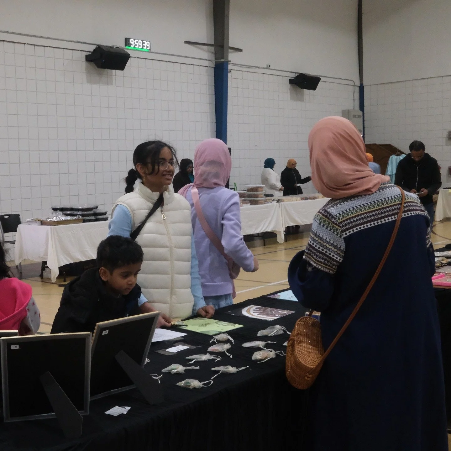 A few photos from yesterday's bazaar at ICCR. Thanks to everyone who came!