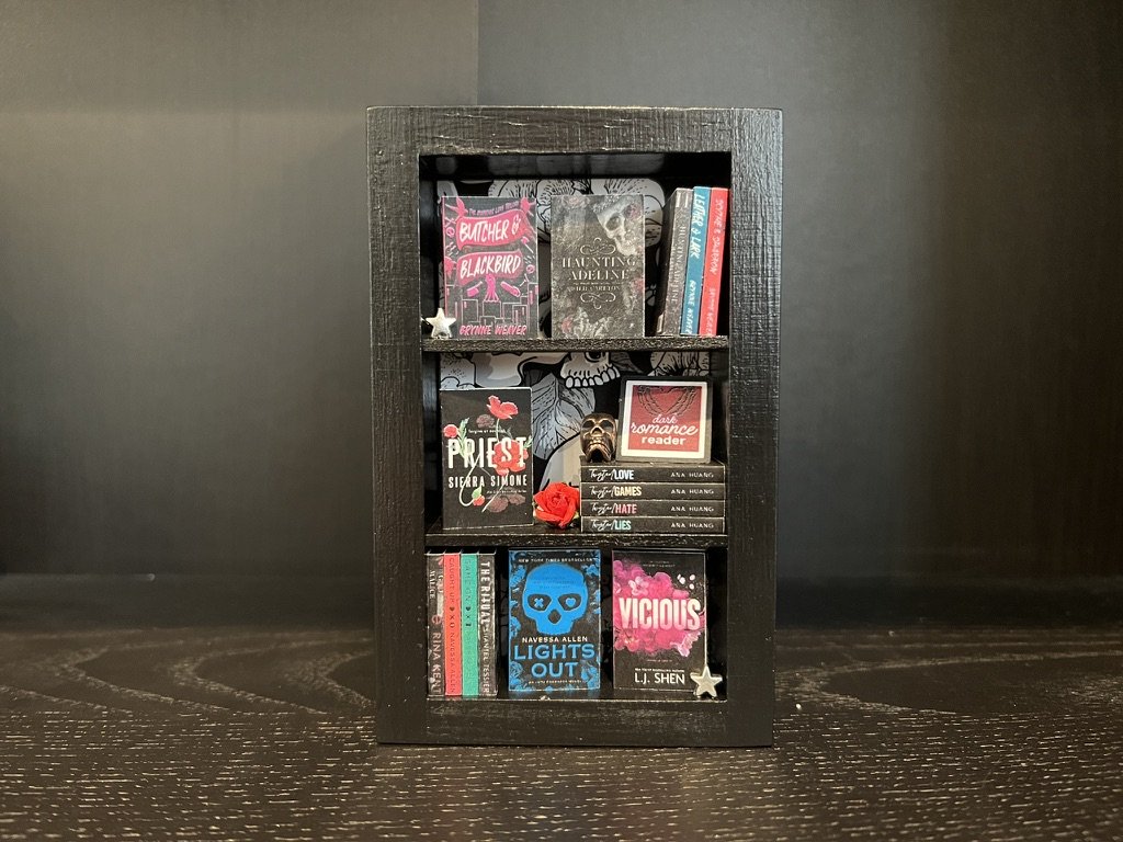 Dark Romance Tiny Shelf