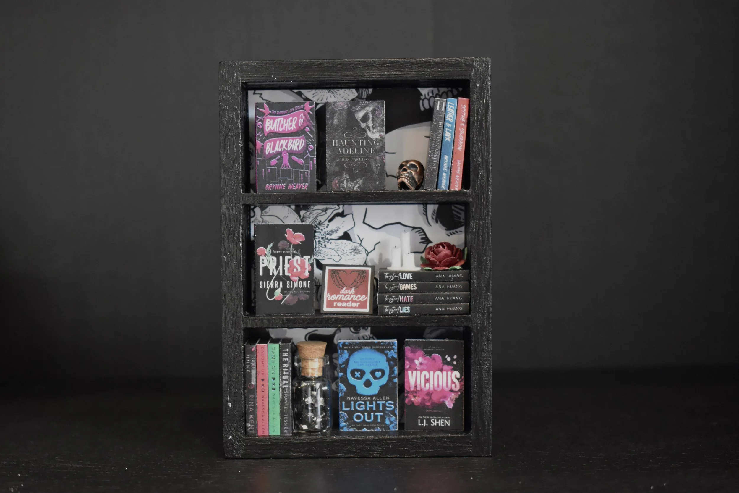 Dark Romance Tiny Shelf