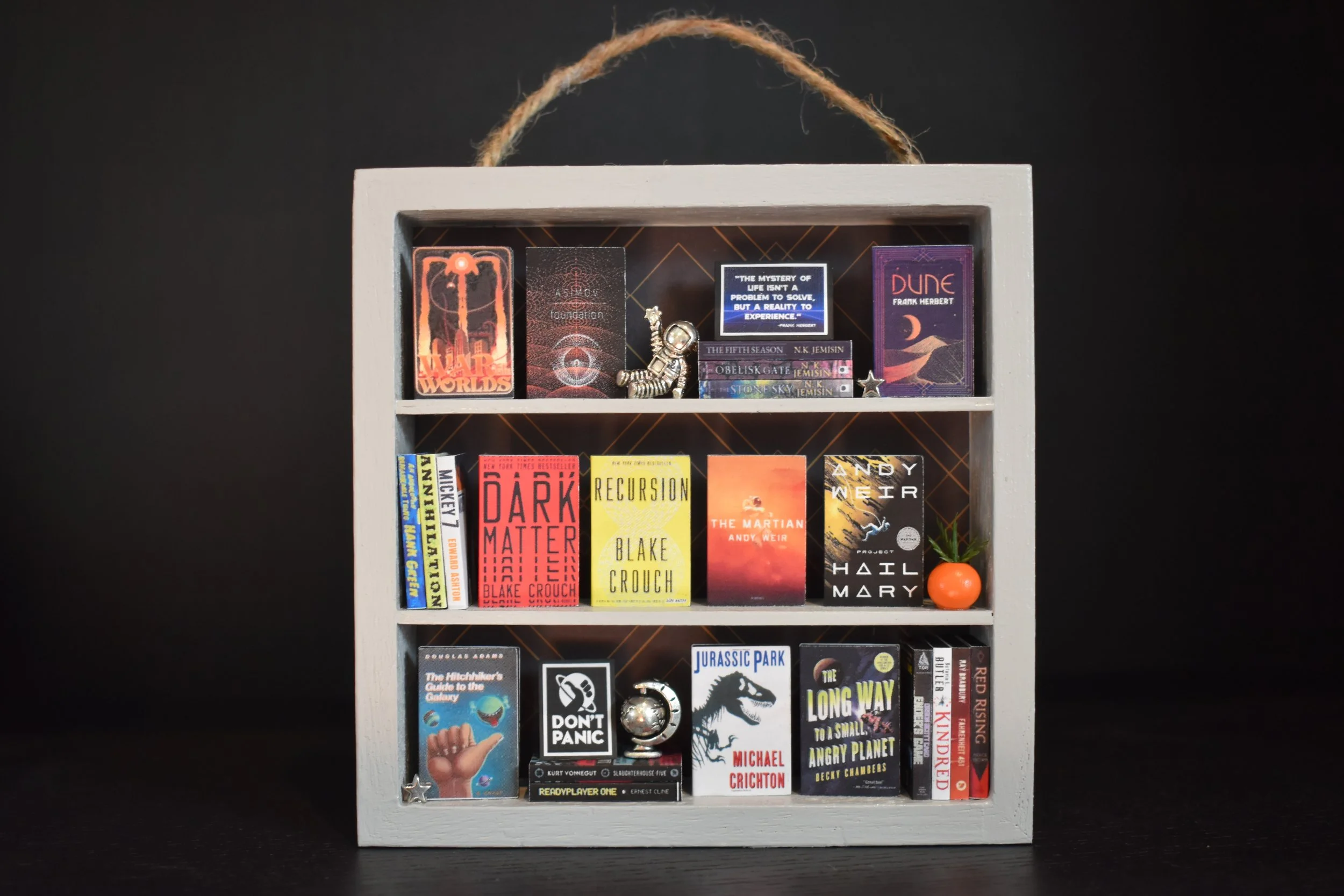 Sci-Fi Miniature Square Shelf