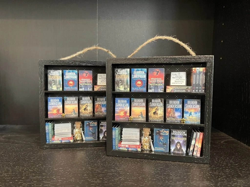 Brandon Sanderson Square Shelf