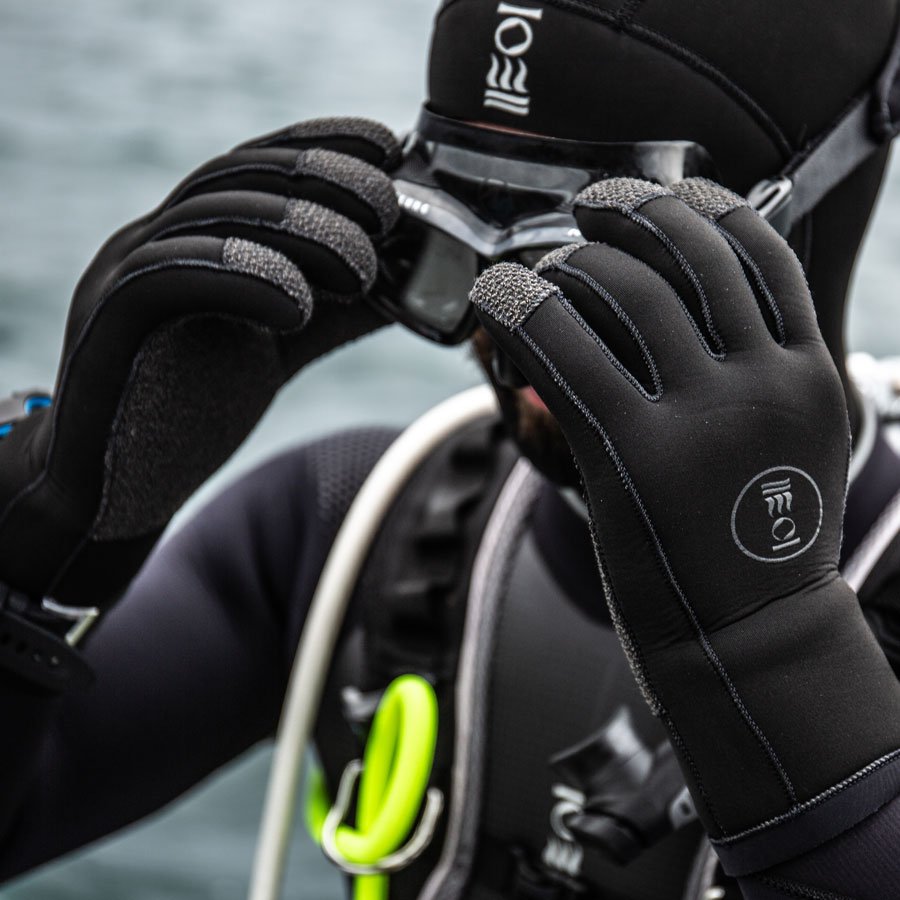 Fourth Element - 5mm Kevlar Hydrolock Gloves — Cornish Diving