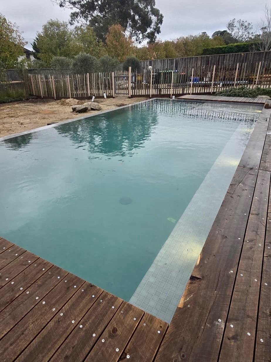 A sneak peek of our Mount Eliza project.

The water is in, the finish is starting to reveal itself and we&rsquo;re getting a glimpse of what this space will become. Still a few pieces of the puzzle to come, but we&rsquo;re excited to share more as th