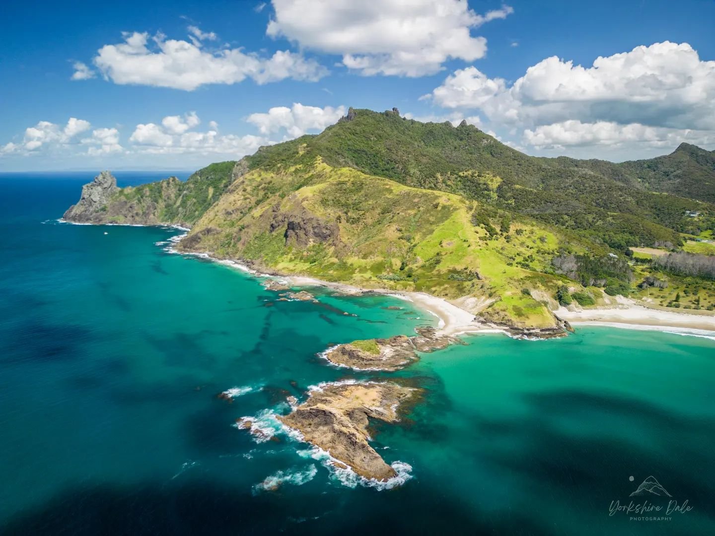 Ocean beach @ Whangarei heads 😍 love this location for a drone flight, the colour of the water is to die for!
#dji
#djimini3pro
#drone
#dronephotography
#whangarei
#whangereiheads
#oceanbeach
#Coast
#coastal
#ocean
#beachphotography