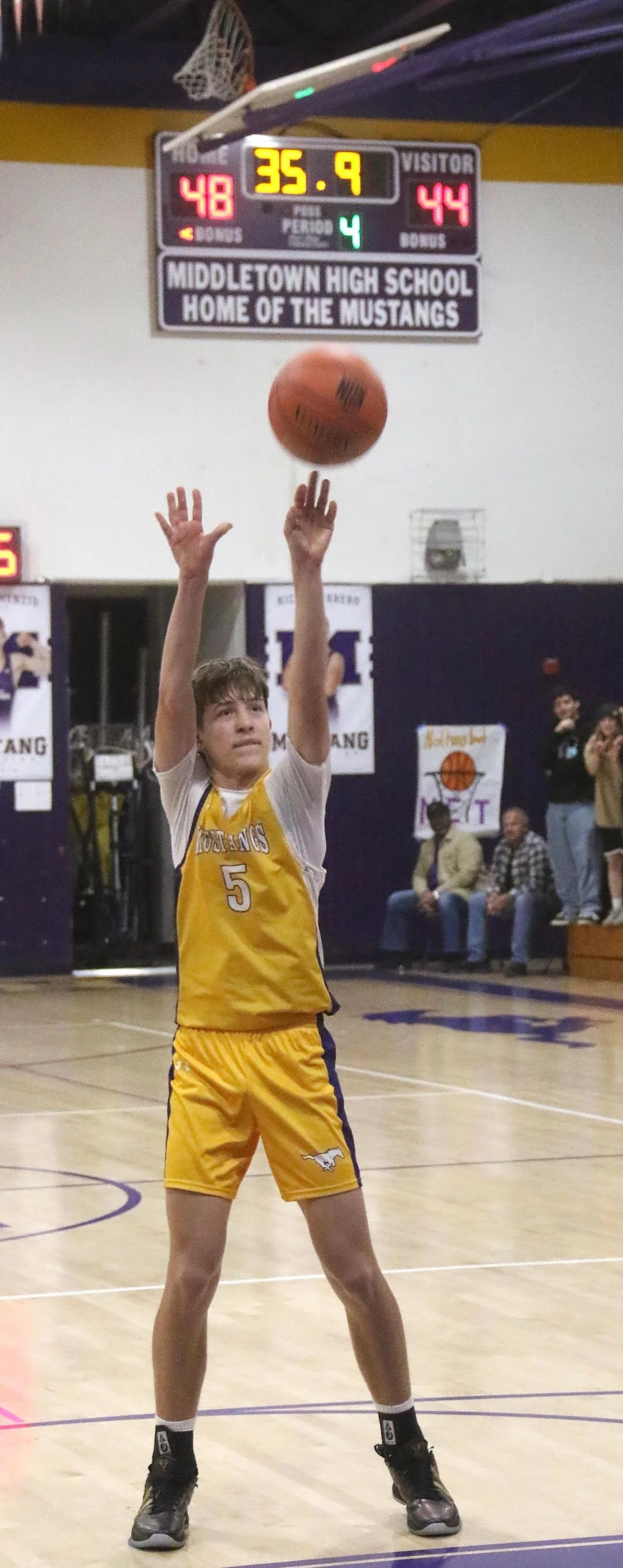 basketball.jpg