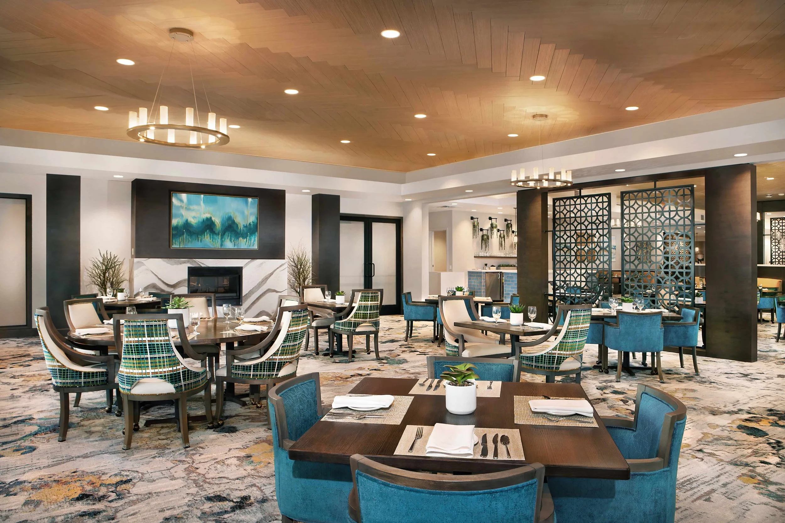 Inside The Colonnade's Gold-Winning Dining Renovation by Thoma-Holec ...