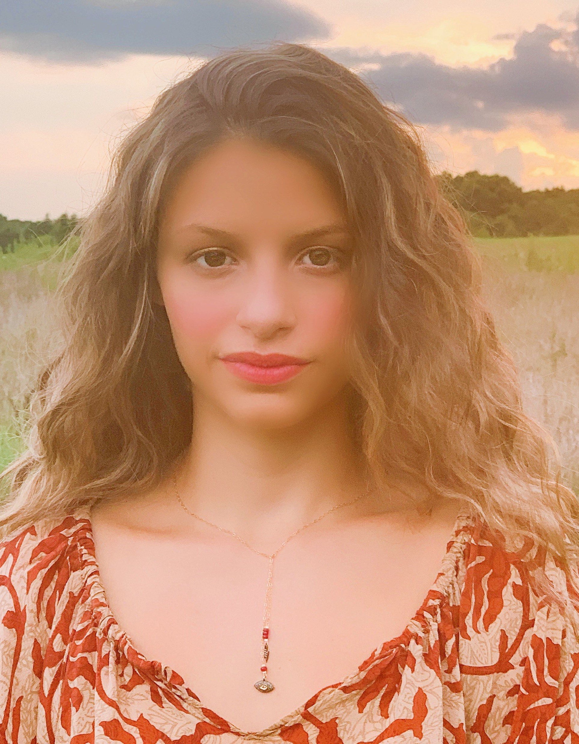 DAHLIA Necklace Model Wearing