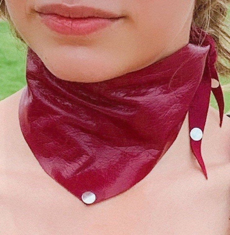 WYATT Cowgirl Choker Model Wearing Up Close