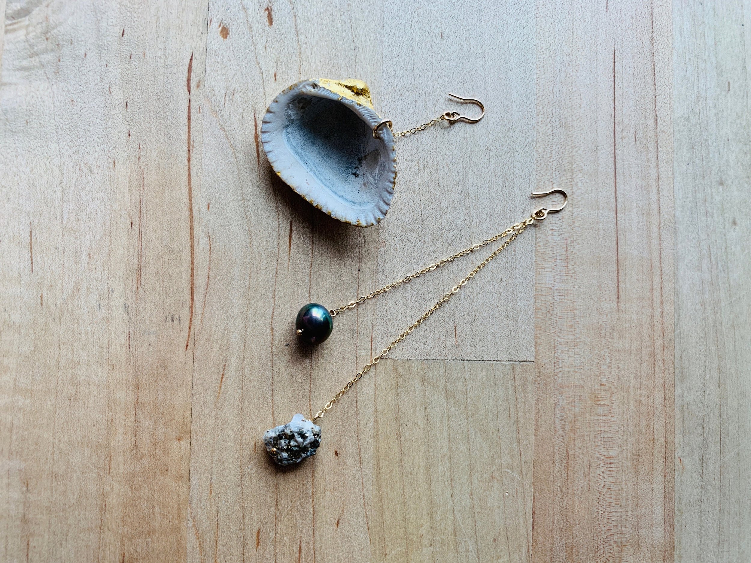 HAVEN Earring Set Top View
