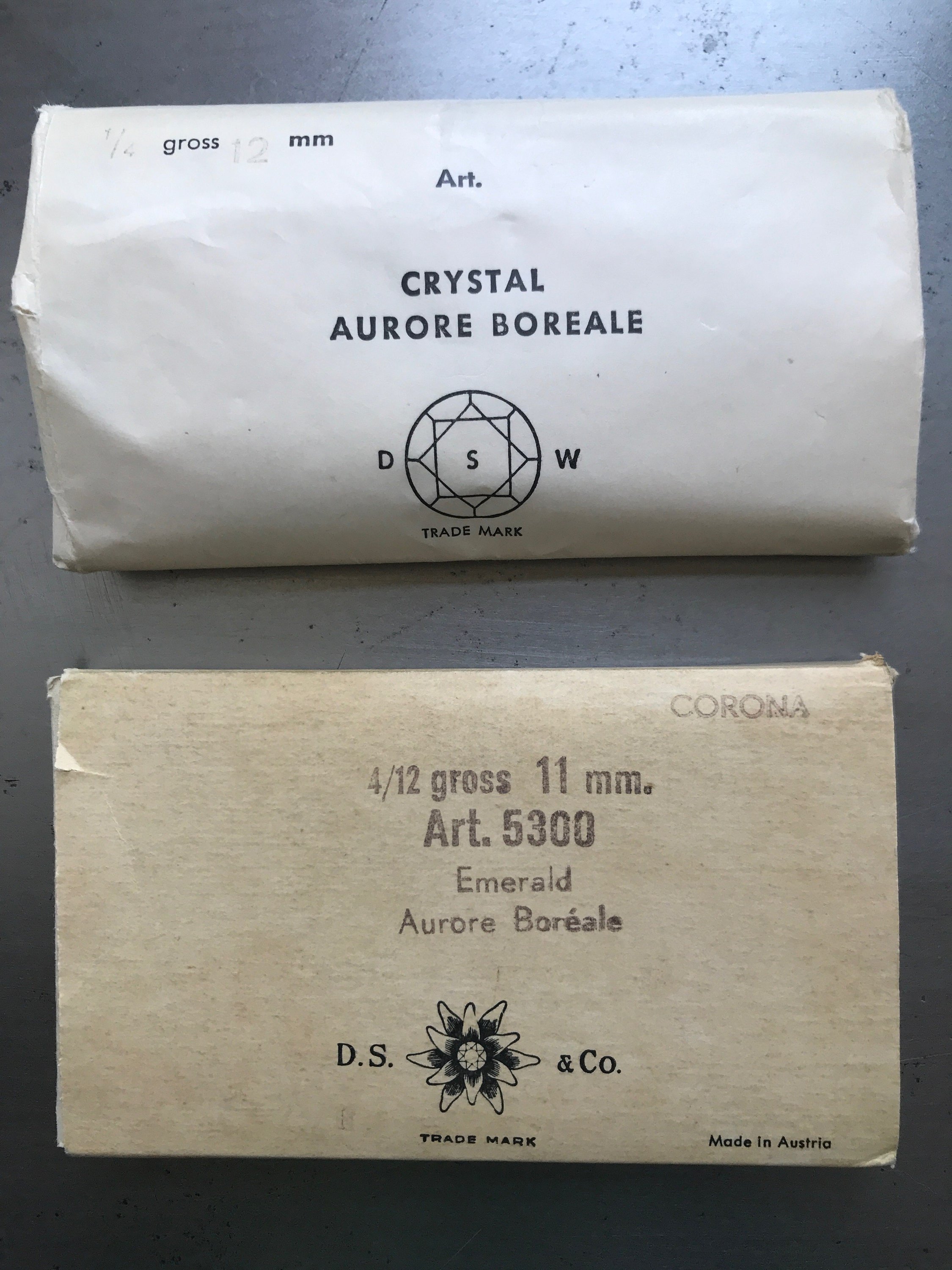 FIONA Flutter Earrings Packaging