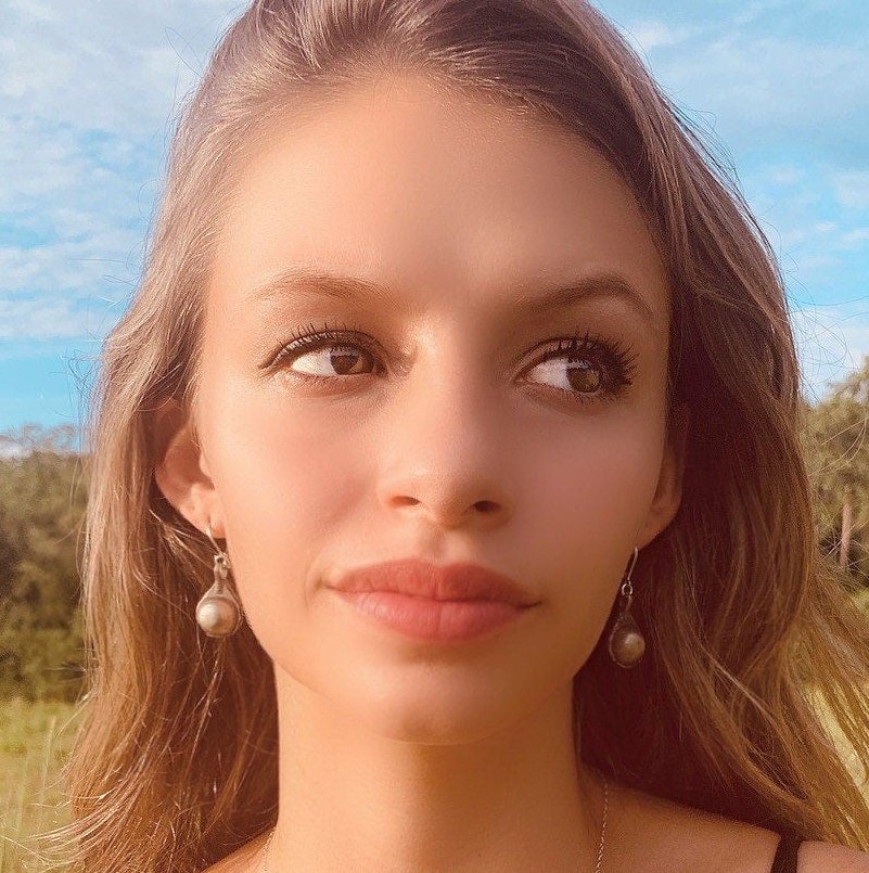 SAWYER Flutter Earrings Model Wearing