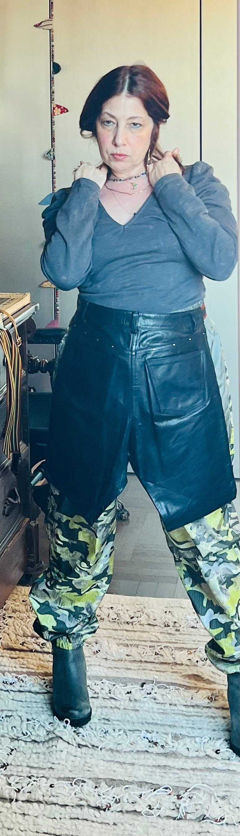 TRUCKER Attachable Pockets Hanging View