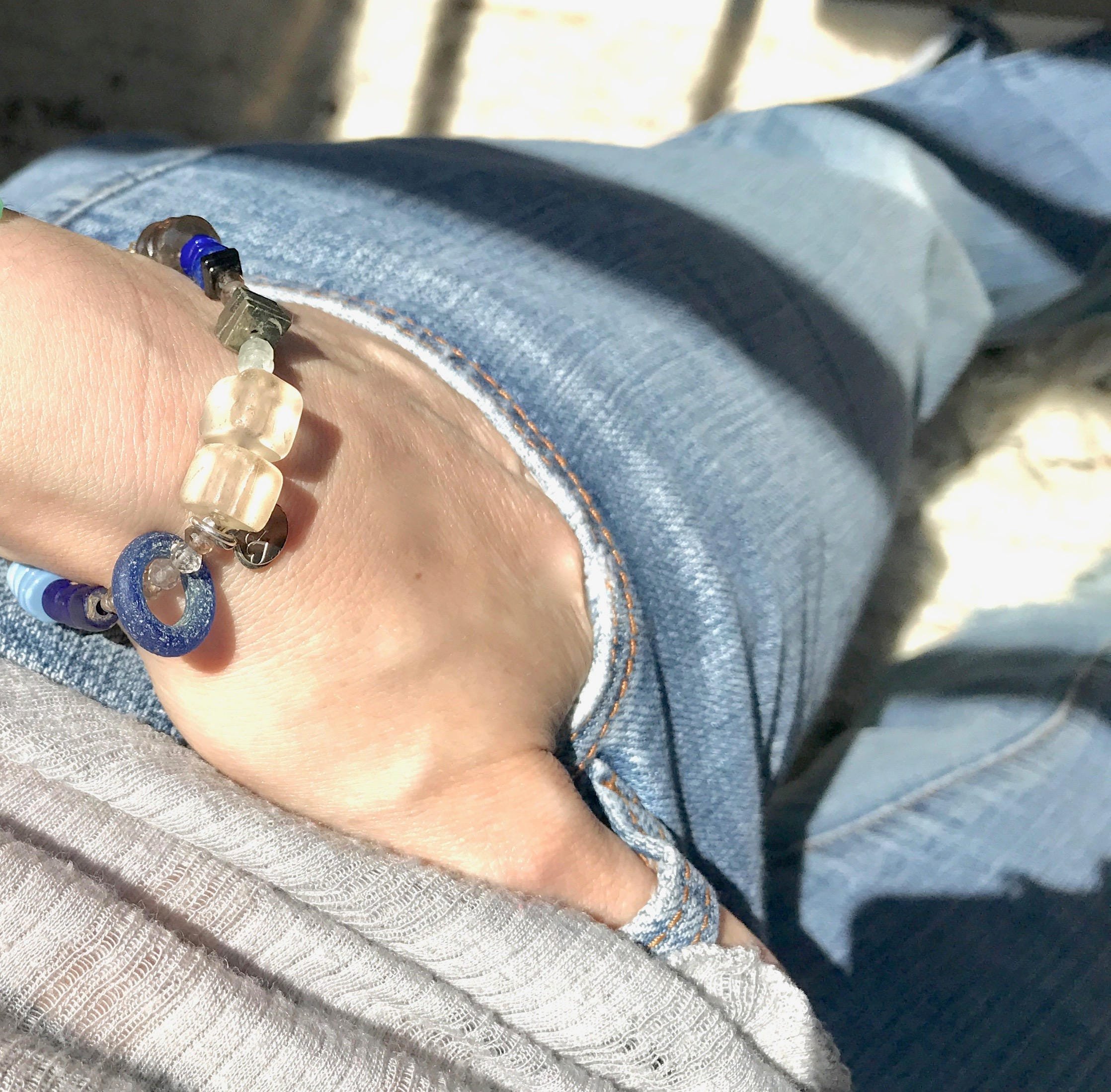 https://i.etsystatic.com/7193386/r/il/fed512/1266174274/il_fullxfull.1266174274_7lq7.jpg