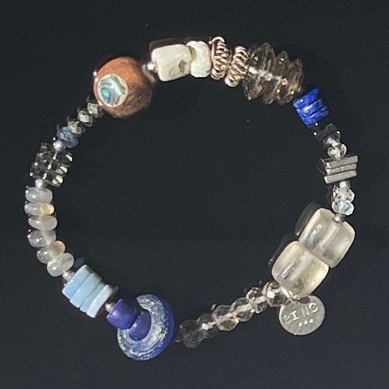 https://i.etsystatic.com/7193386/r/il/8b574f/3286745928/il_fullxfull.3286745928_sbn2.jpg