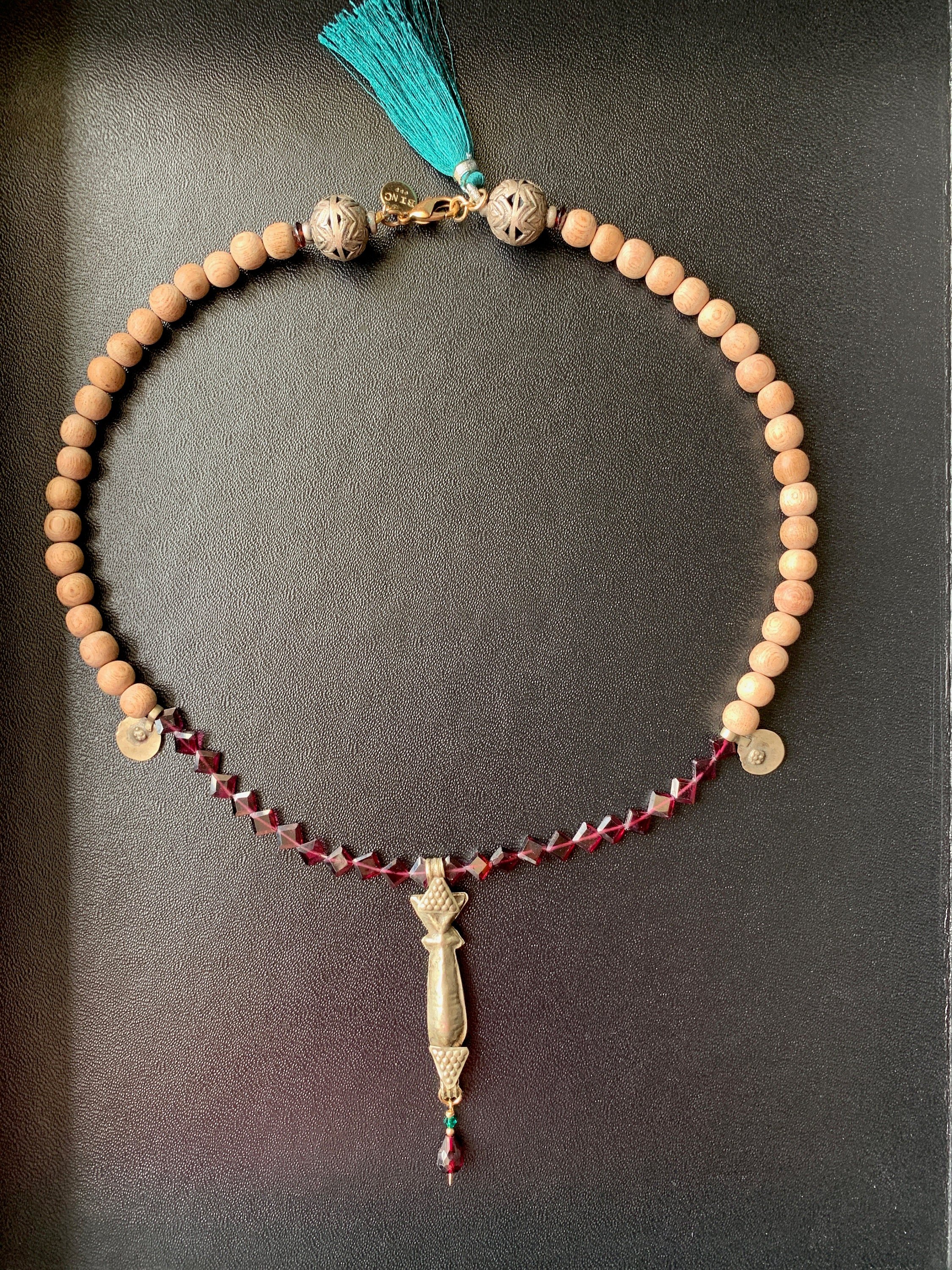 ROAN Necklace Top View