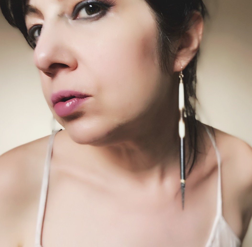 HUNTER Earring Model Wearing