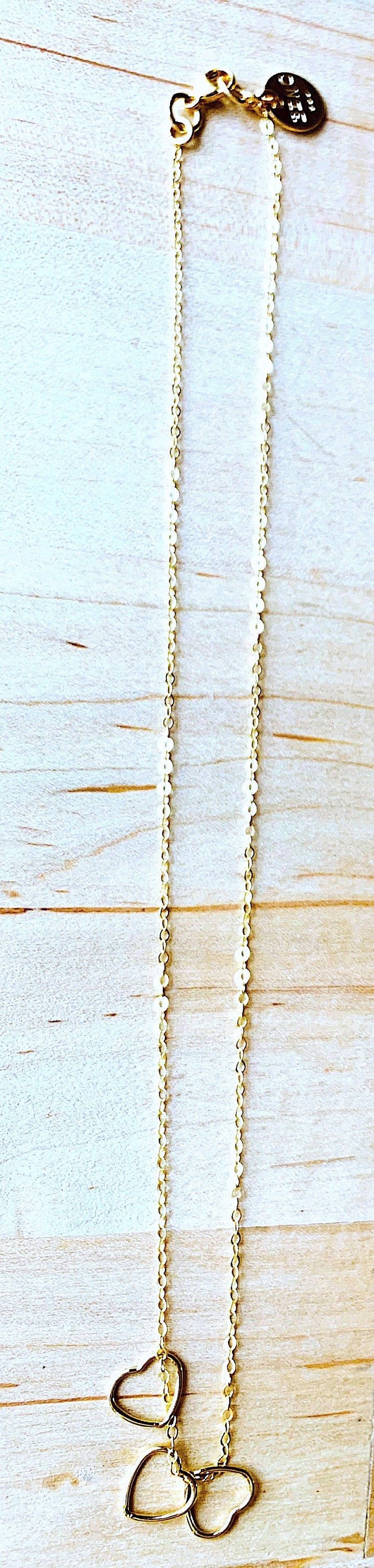ALEXANDRA Versatile Necklace Bracelet Combo On Display