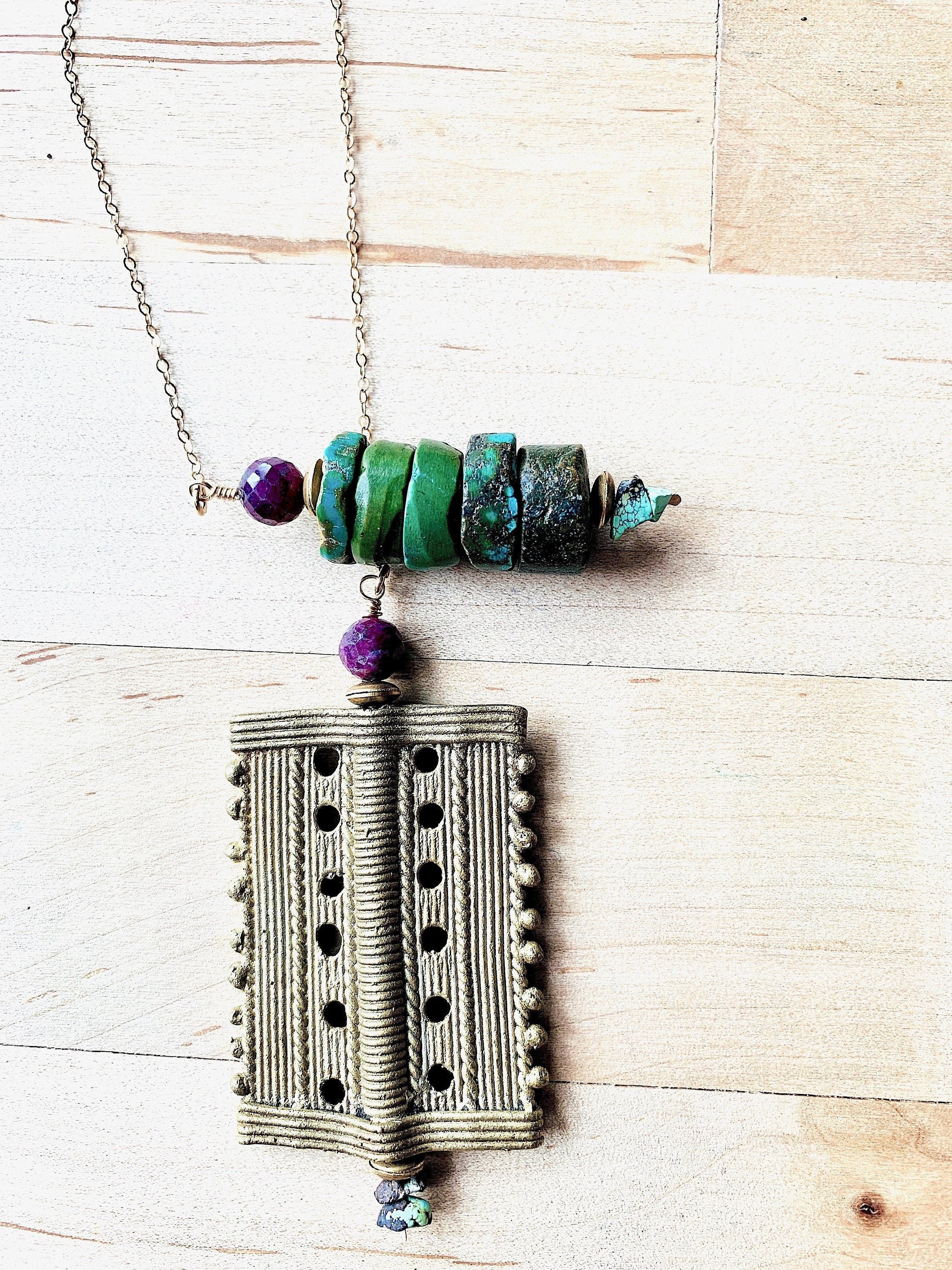 JAMESON Lariat Necklace On Display