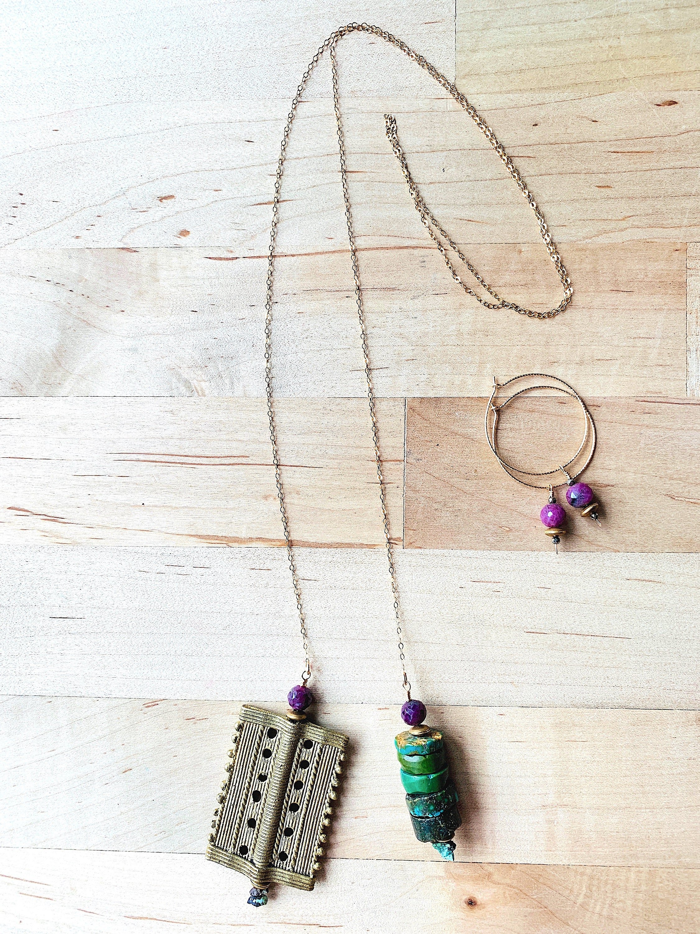 JAMESON Lariat Necklace Top View