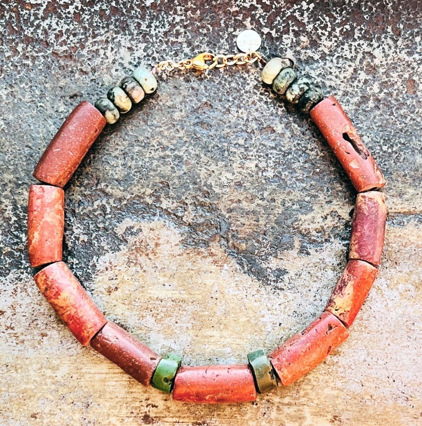 SIMONE Collar Necklace Top View