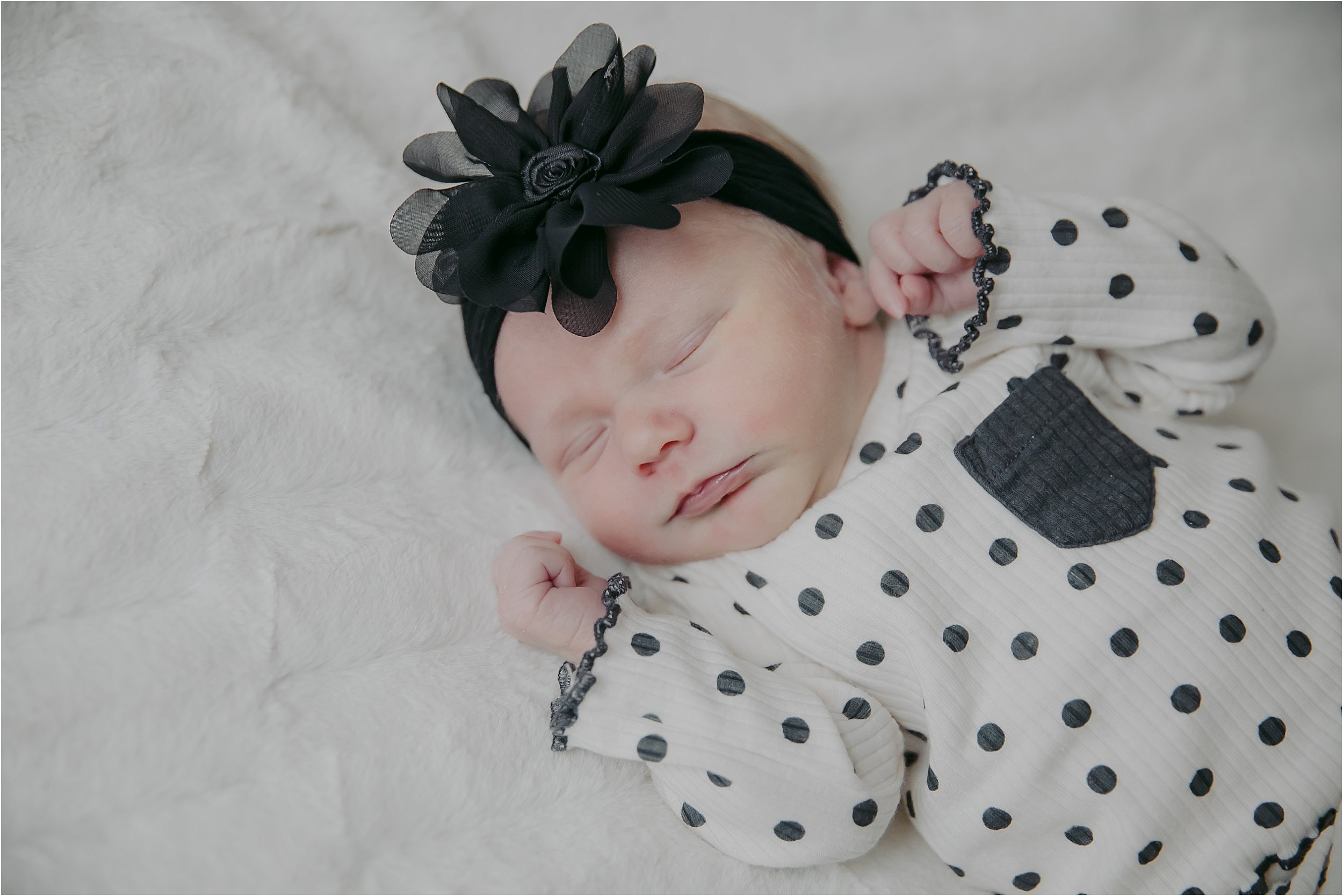 06-newborn-baby-floral-black-headband.JPG