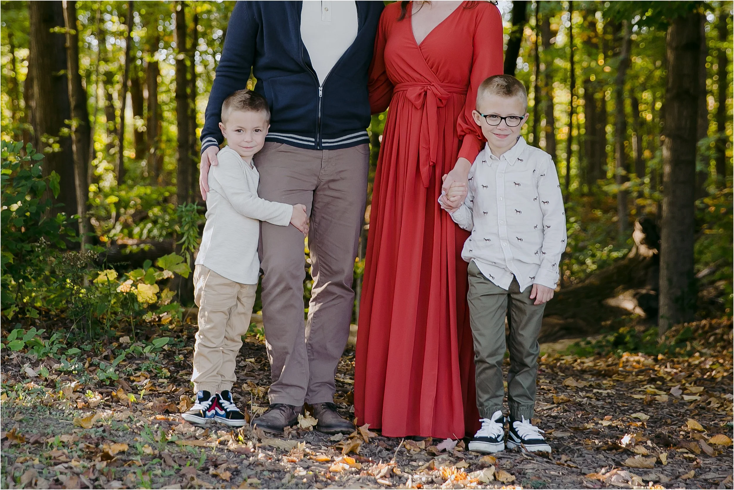 14-fall-trees-fun-family-photos-brothers.JPG