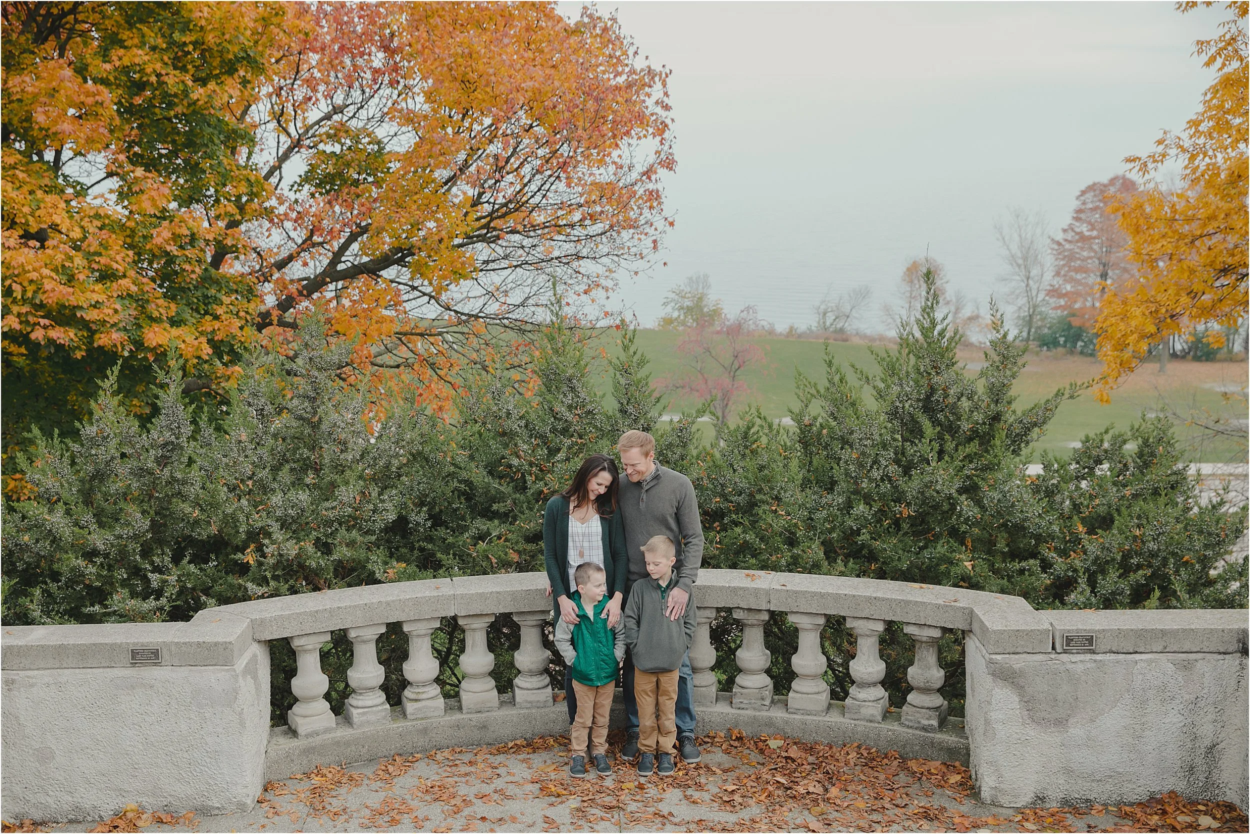 15-fall-family-photos-two-boys-dog-lake-park.JPG