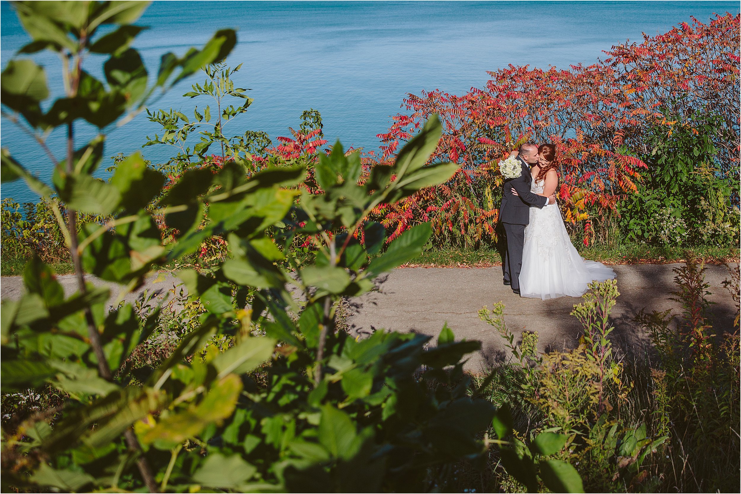 `0-fall-blue-sky-war-memorial-wedding-day-lake-michigan.JPG