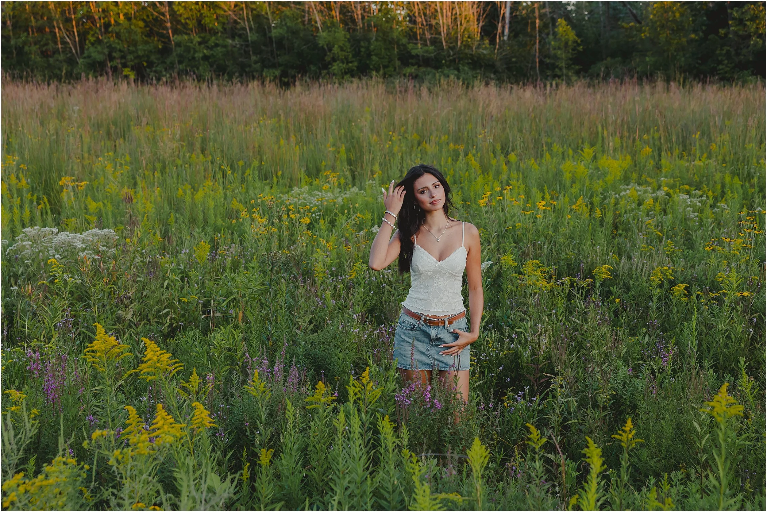 Gorgeous Golden Hour Senior Session | Virmond Park | Mequon, WI