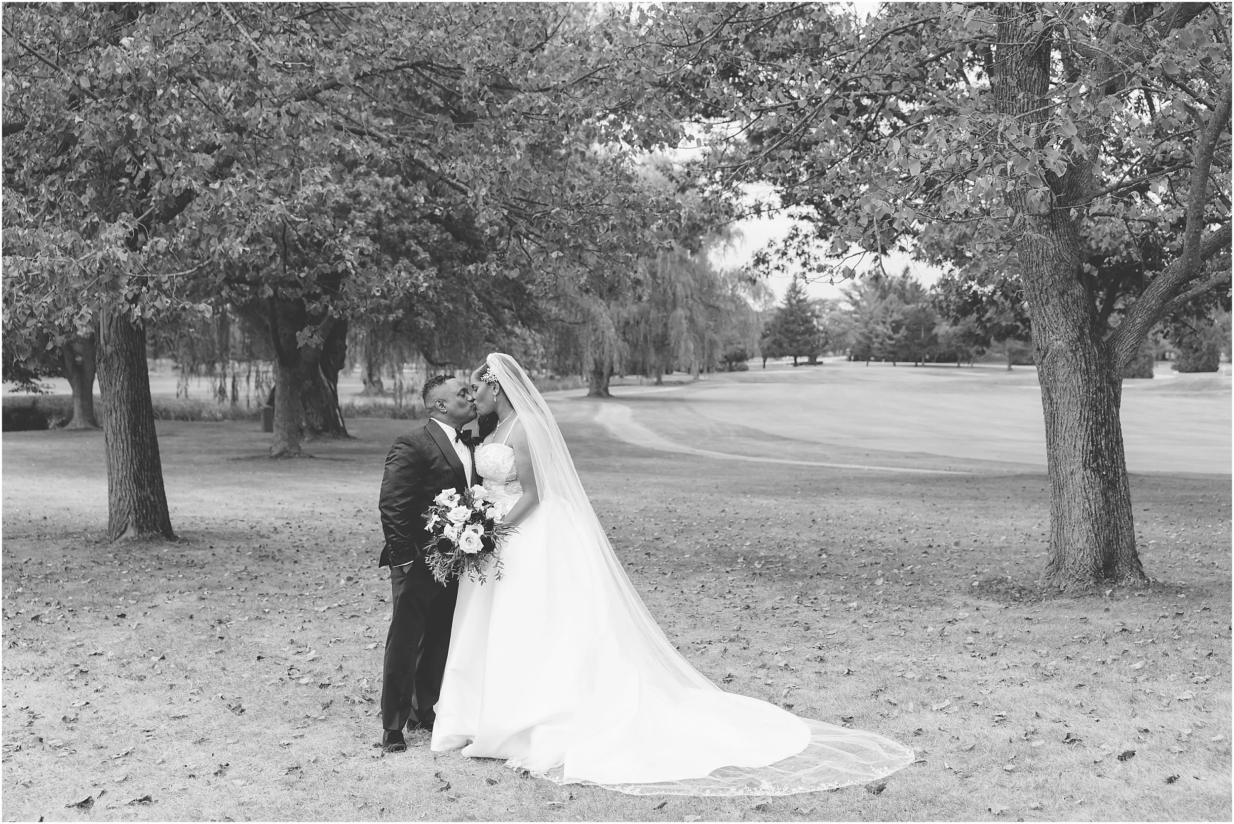 Vibrant Joyful Wedding | River Club of Mequon