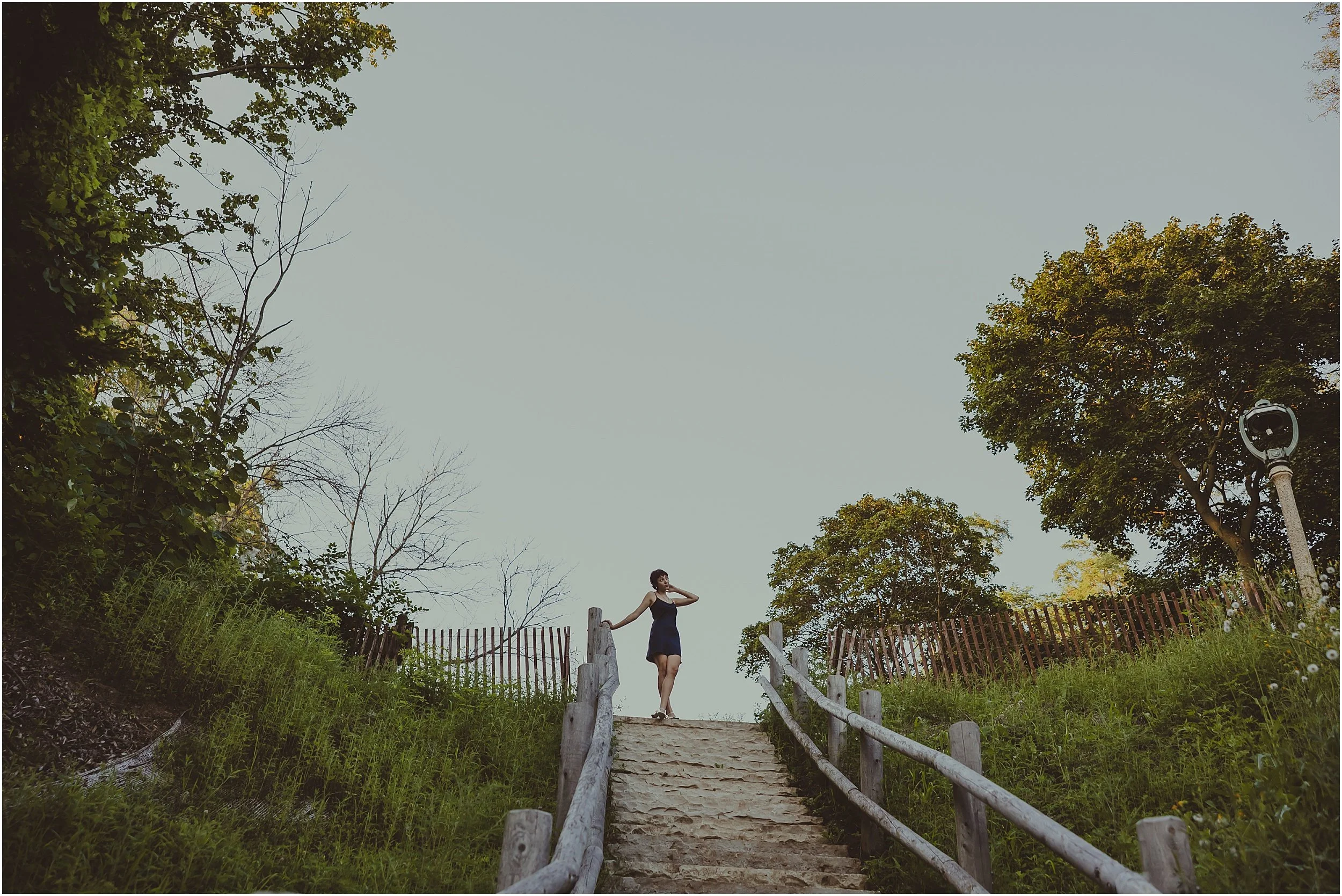 15-senior-photos-record-store-graffitti-sunset-flowers-bridge-editorial.JPG