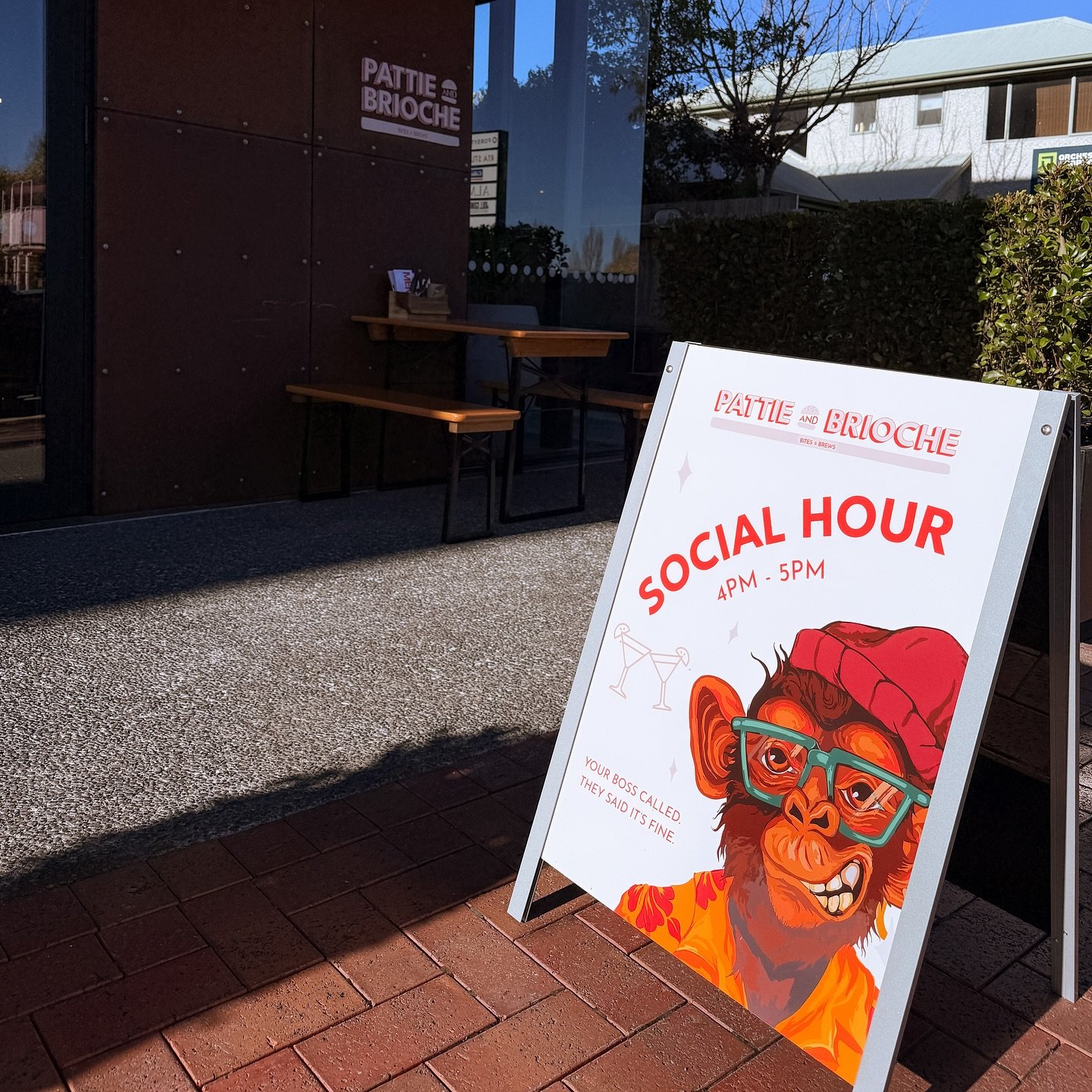Seen our latest signage out the front of @pattieandbrioche 👀

Thanks for printing @lmgraphicdesigns_