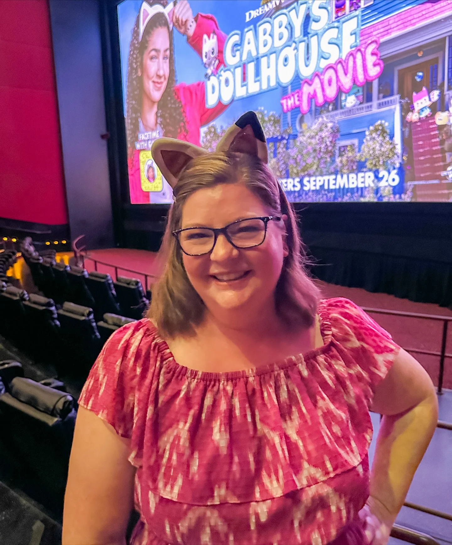 🎤 Just hosted the cutest special screening of Gabby&rsquo;s Dollhouse: The Movie and WOW &mdash; what a magical time! 🌟 We gave away prizes, made so many new friends, and yes&hellip; we snacked on popcorn from the collectable Gabby&rsquo;s popcorn 